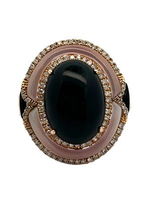 14K Onyx Mop & Diamond Ring. CJI1962/17-LAO 
This exquisite 14k yellow gold ring features a 