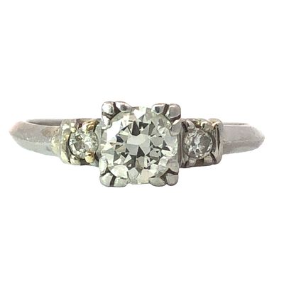 Diamond Ring. IS2172/19-TNS 
Discover timeless beauty with this exquisite vintage engagement 