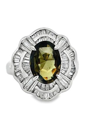 GIA Certified Natural Alexandrite & Diamond Ring. DTI0339/47-YOEK 
This extraordinary ring 