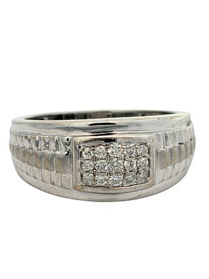 Gents Diamond Ring. GS6259/1-YYS 
Robust and refined, this 10k gold men’s ring features a 