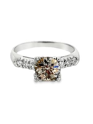 Retro Diamond Ring. ISL2293/18-MMSS 
Step back in time with this exquisite Retro-style 