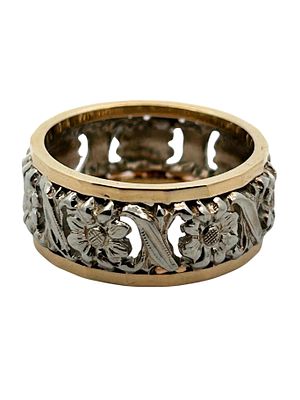 Two Tone Floral Band Ring. This beautiful vintage 14K two-tone band ring showcases an intricate 