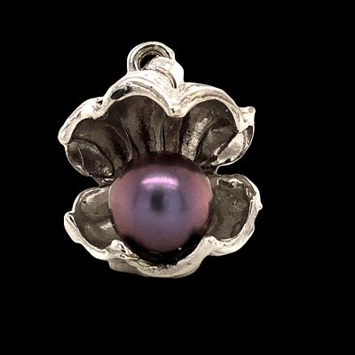 Clam Shell Pearl Pendant. S/2.9-OYS A unique and charming pendant crafted in polished 14 karat 