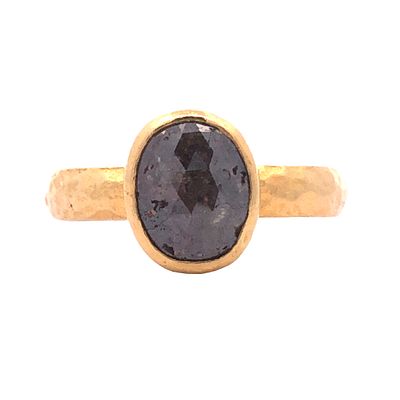 23K Diamond Solitaire Ring. S/3.84-kSS 
This striking solitaire ring features a unique 