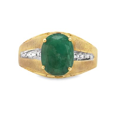 Emerald Diamond Ring. Discover understated elegance with this classic ring, featuring a genuine 