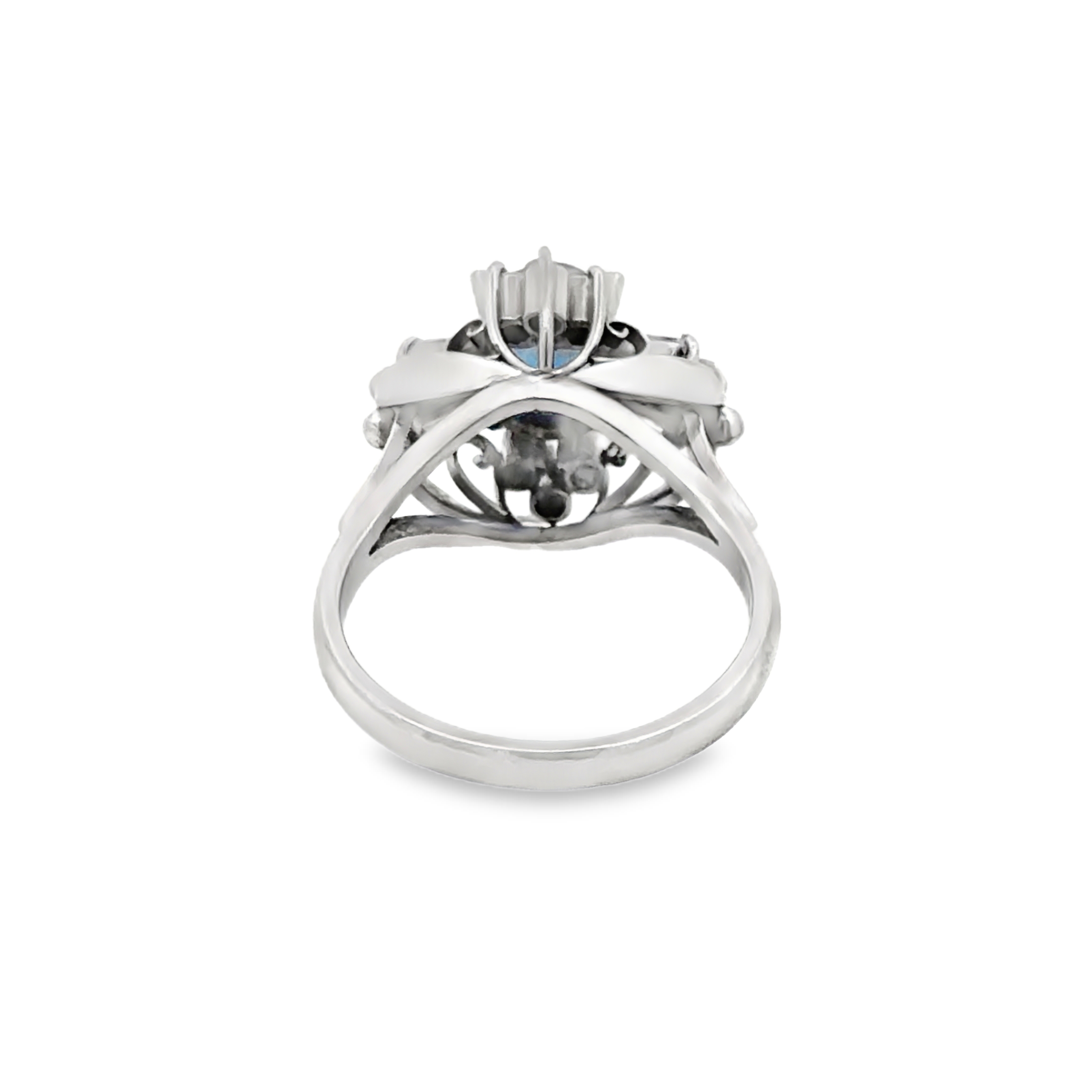 Natural Sapphire and Diamond Ring
