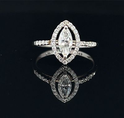 Marquise Diamond Engagement Ring. ISL2418/16-TYS 
An elegant and modern engagement ring 