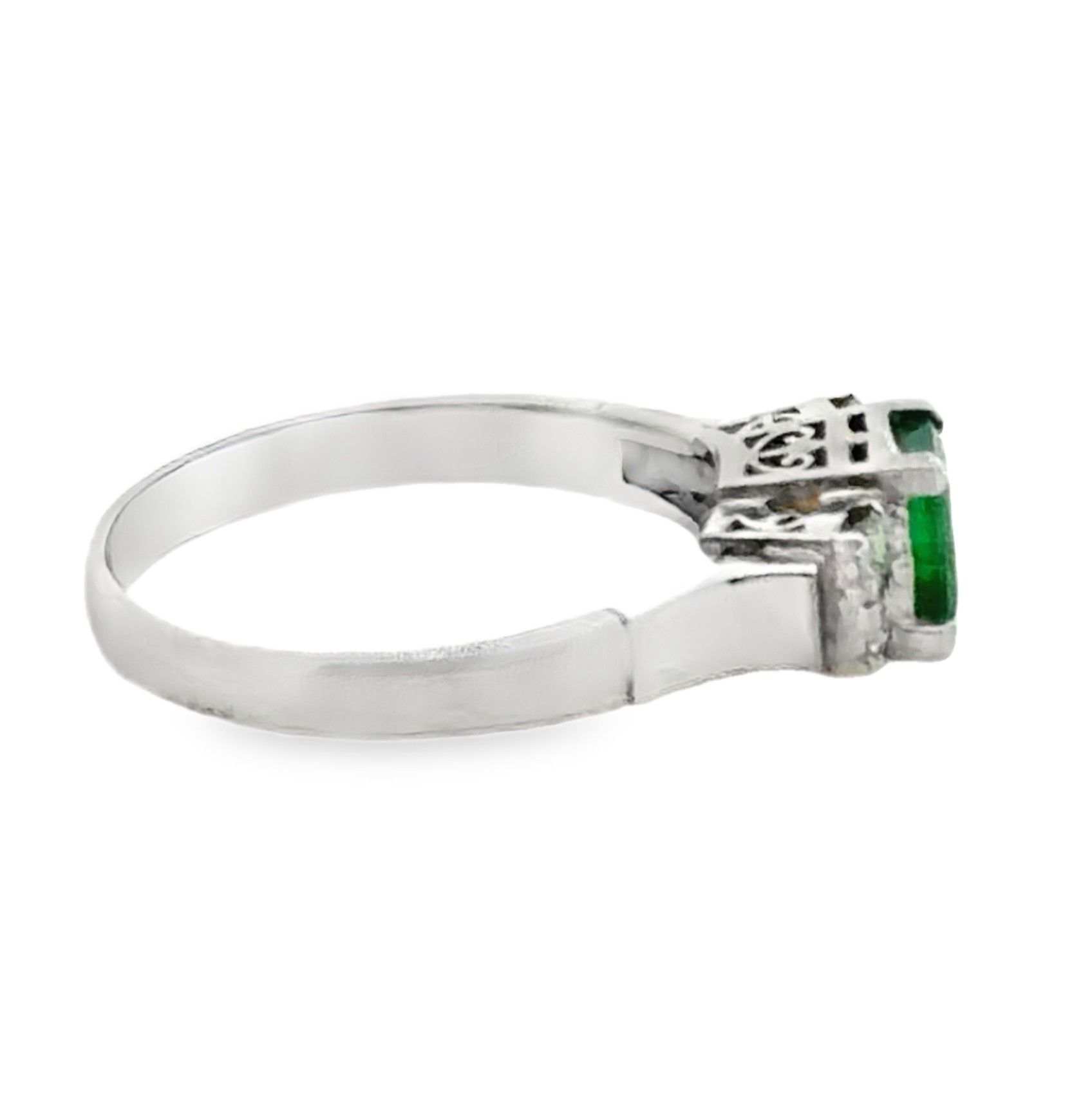 Natural Emerald and Diamond Ring in Platinum
