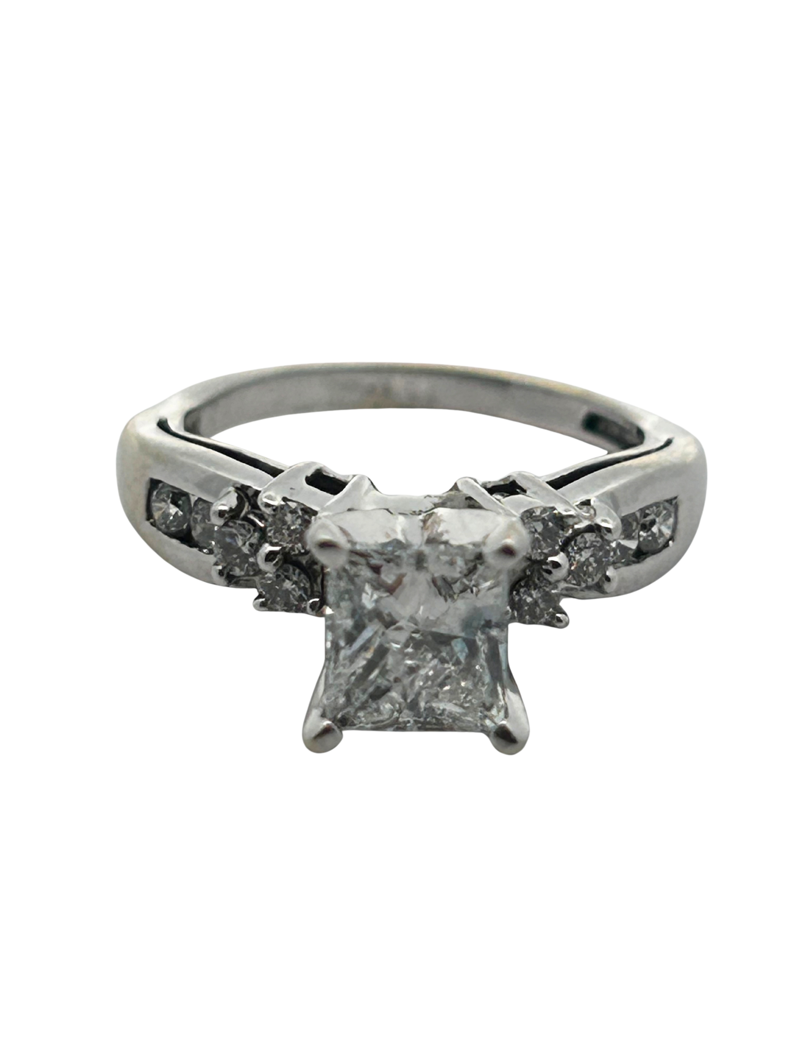 1 Carat Princess cut Diamond Engagement Ring