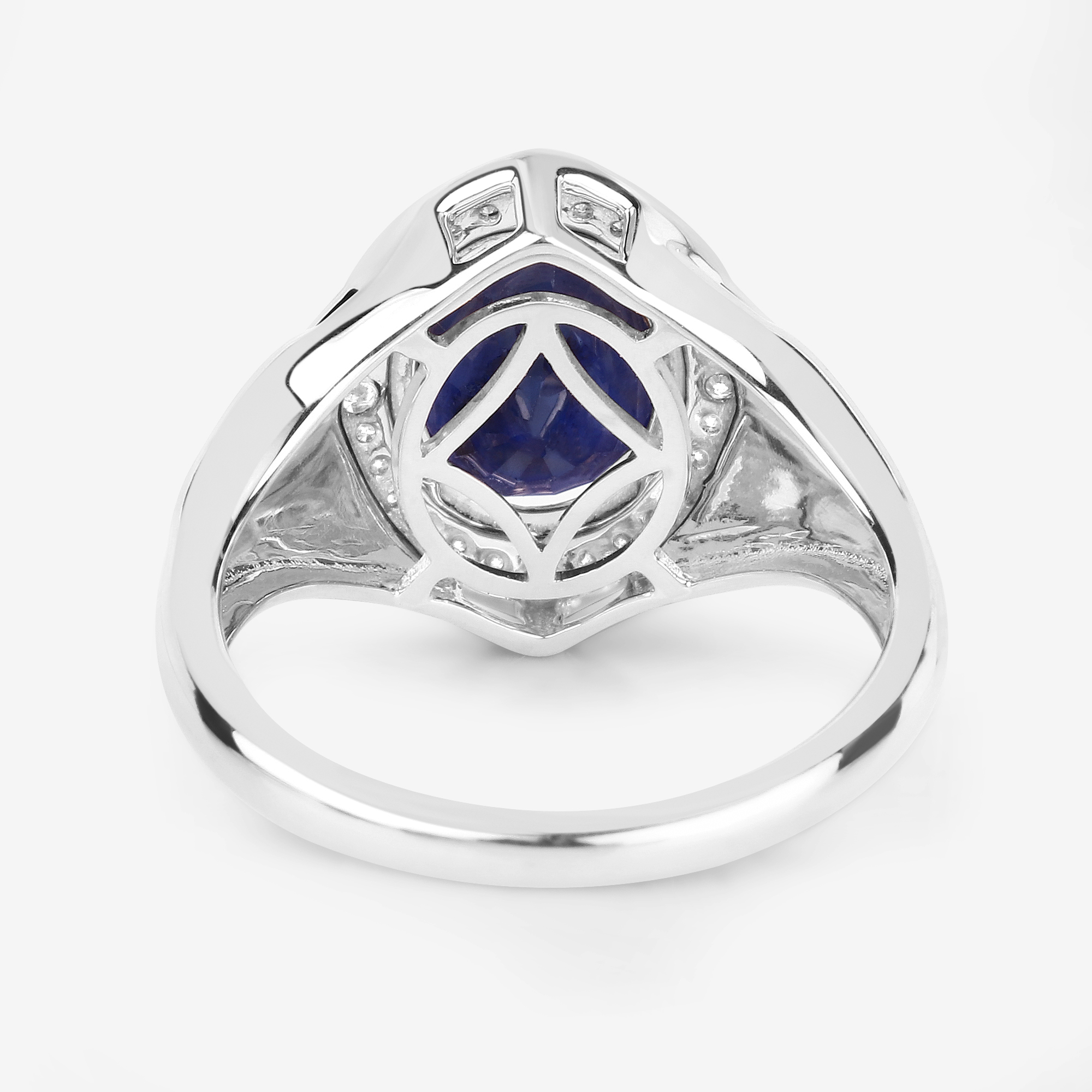 Natural Blue Sapphire and Diamond Ring