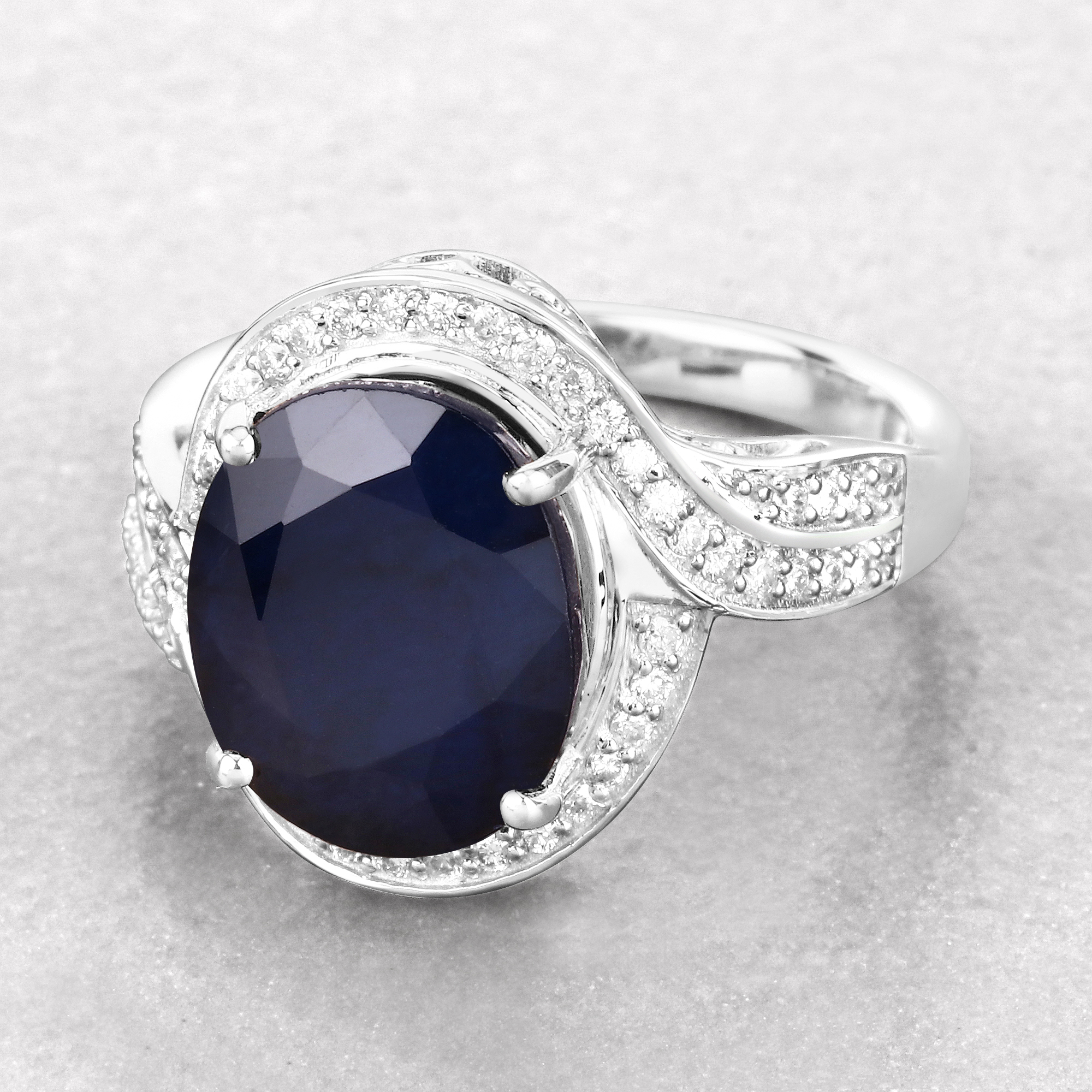 Natural Blue Sapphire and Diamond Ring