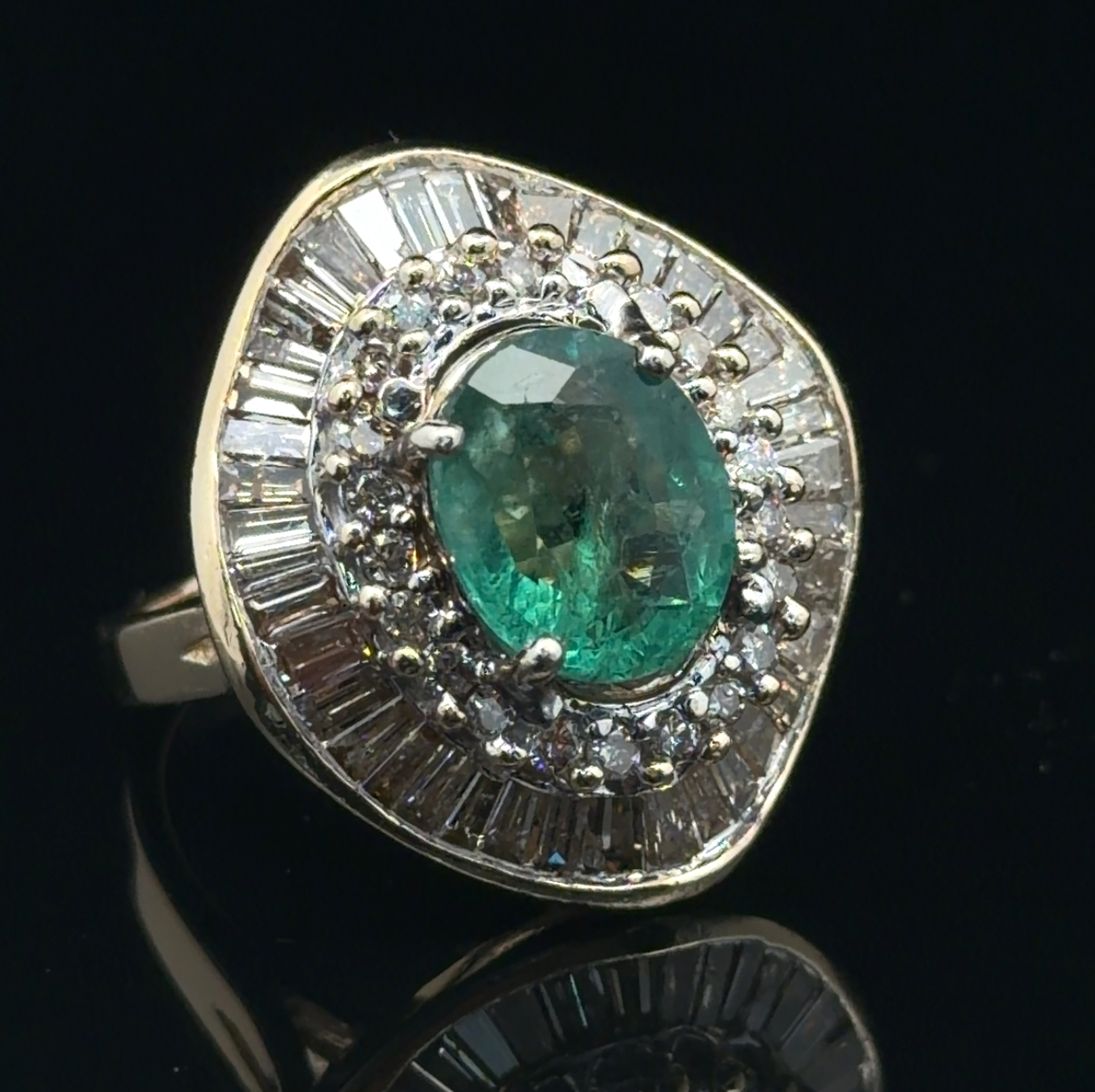 Natural Emerald and Diamond Ring