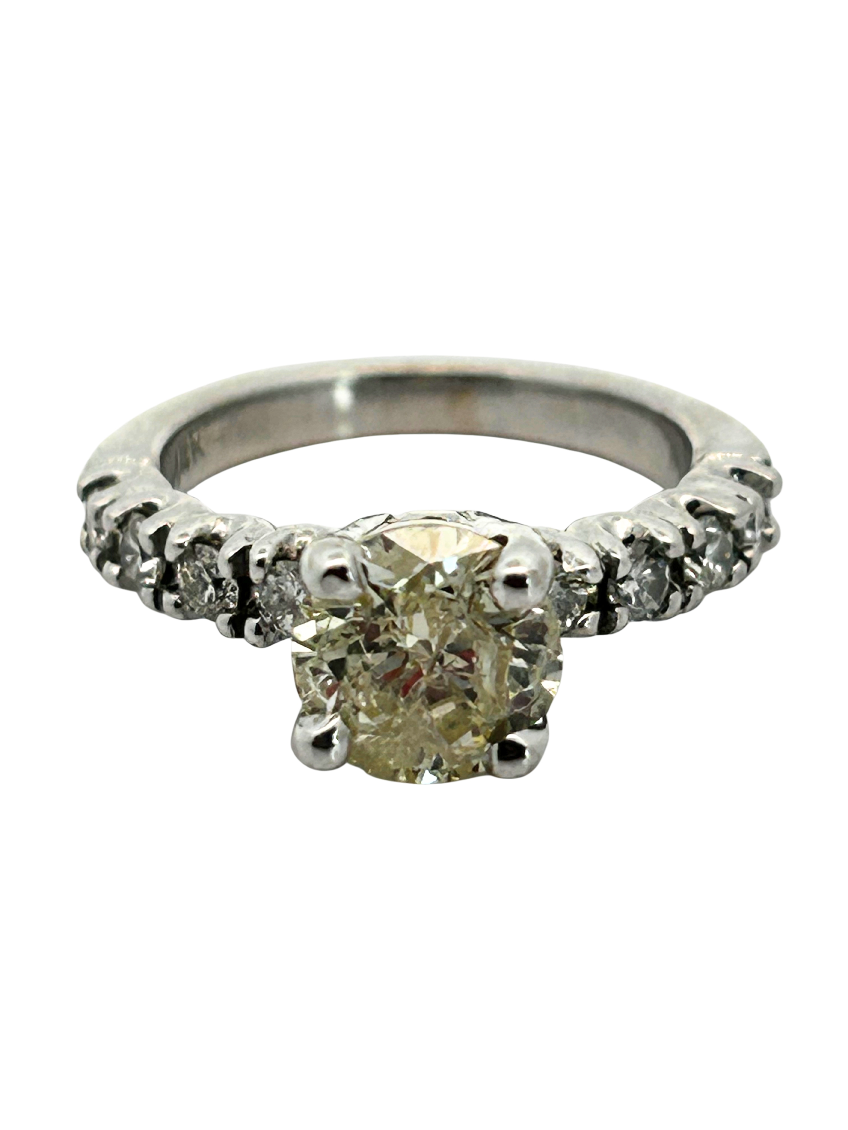Natural Diamond Engagement Ring