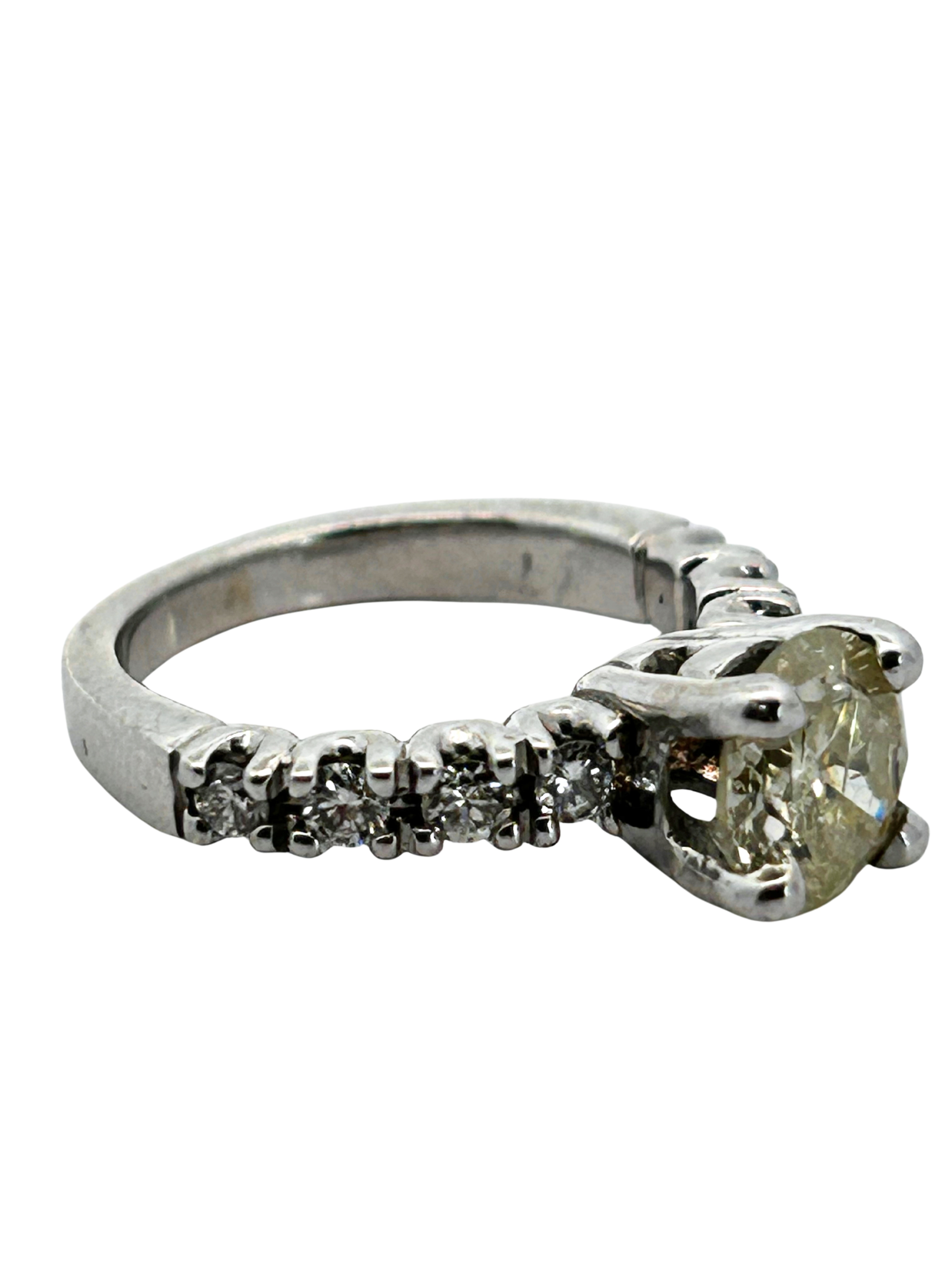 Natural Diamond Engagement Ring