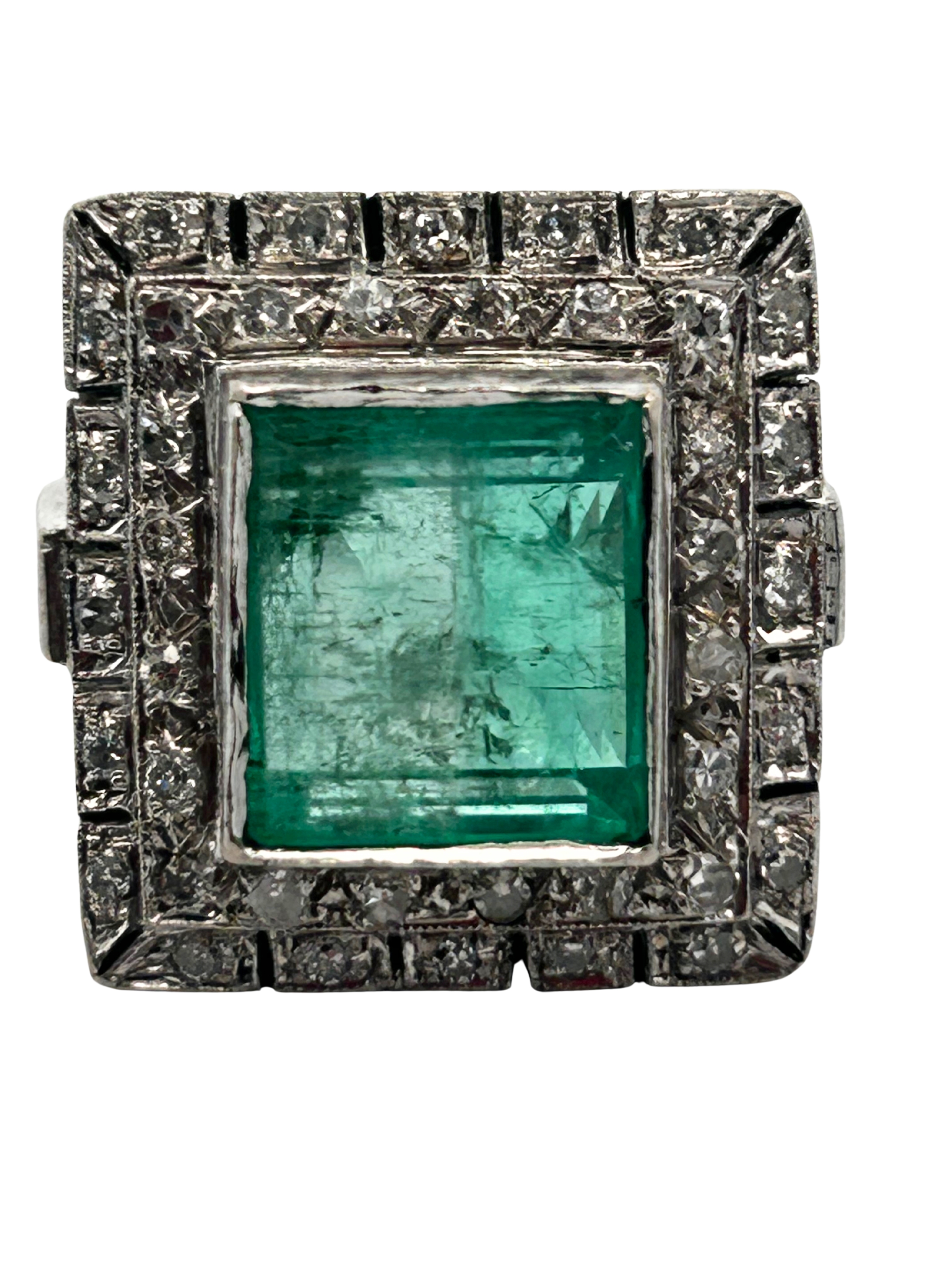 Vintage Style 4.58 Ct Natural Emerald & Natural Diamond Ring