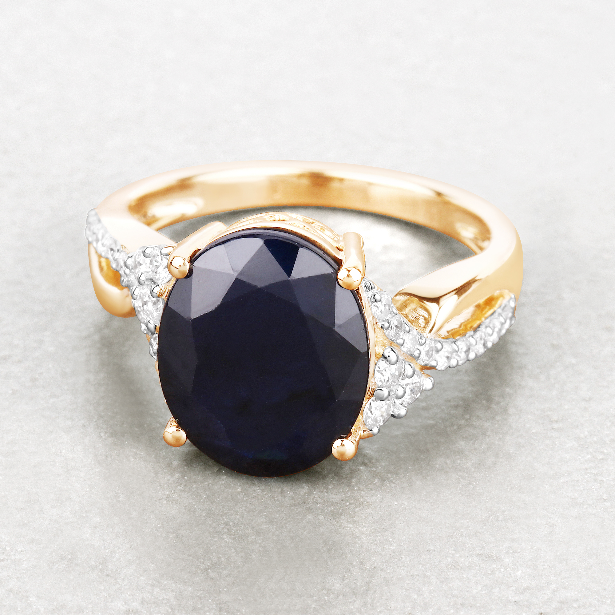 Natural Blue Sapphire and Diamond Ring