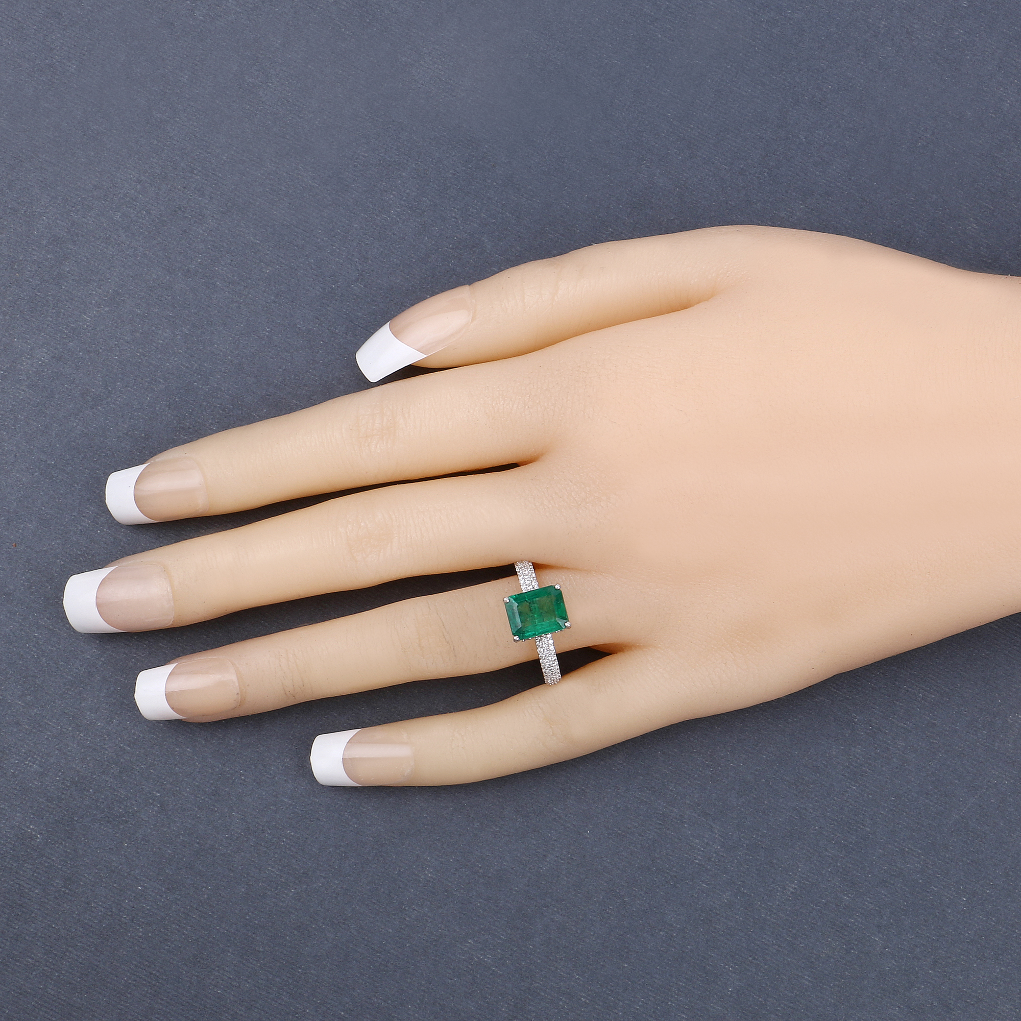 IGI Certified Zambian Emerald and Natural Diamond Ring