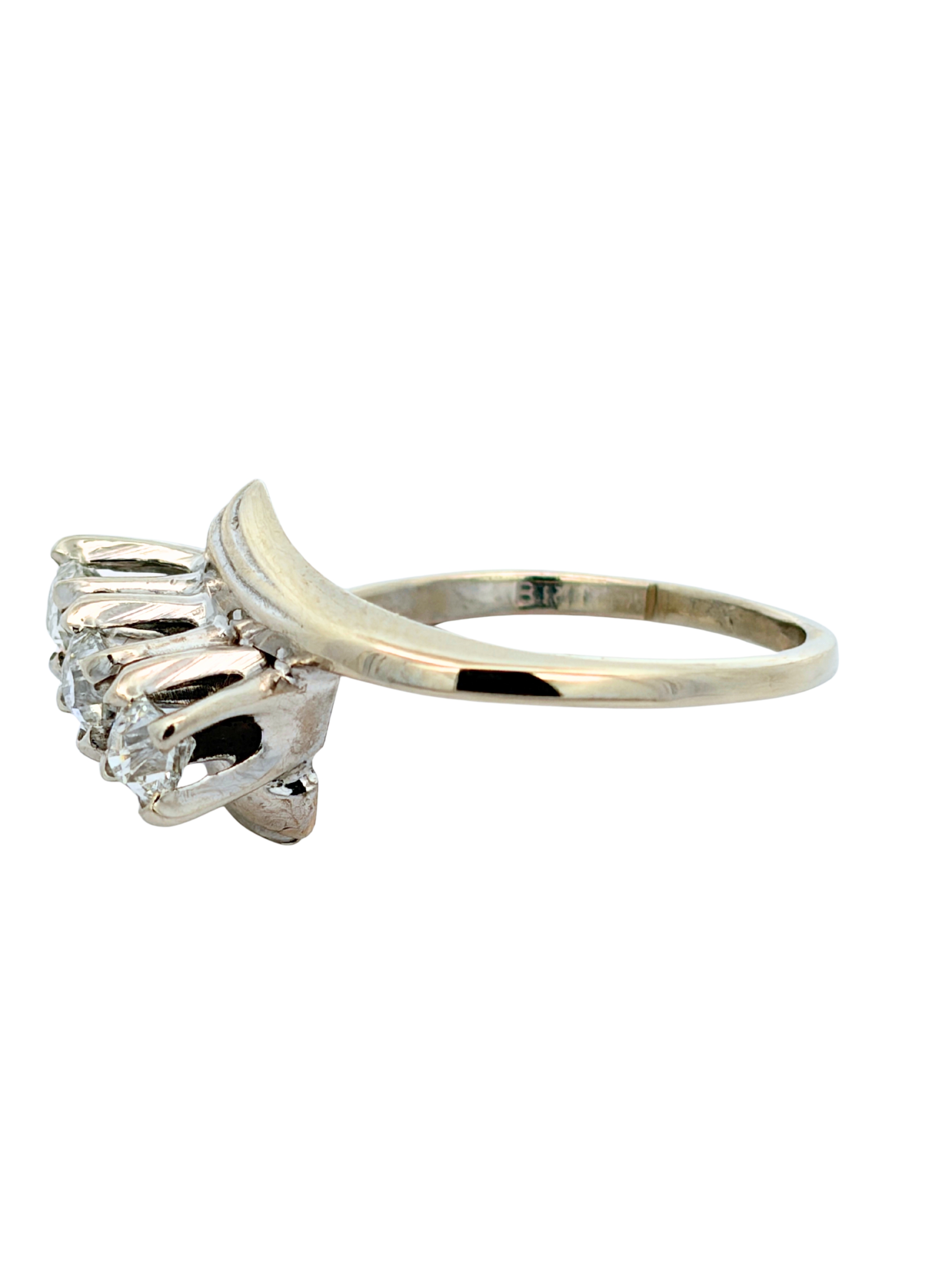 Vintage 14K 3 Diamond Ring