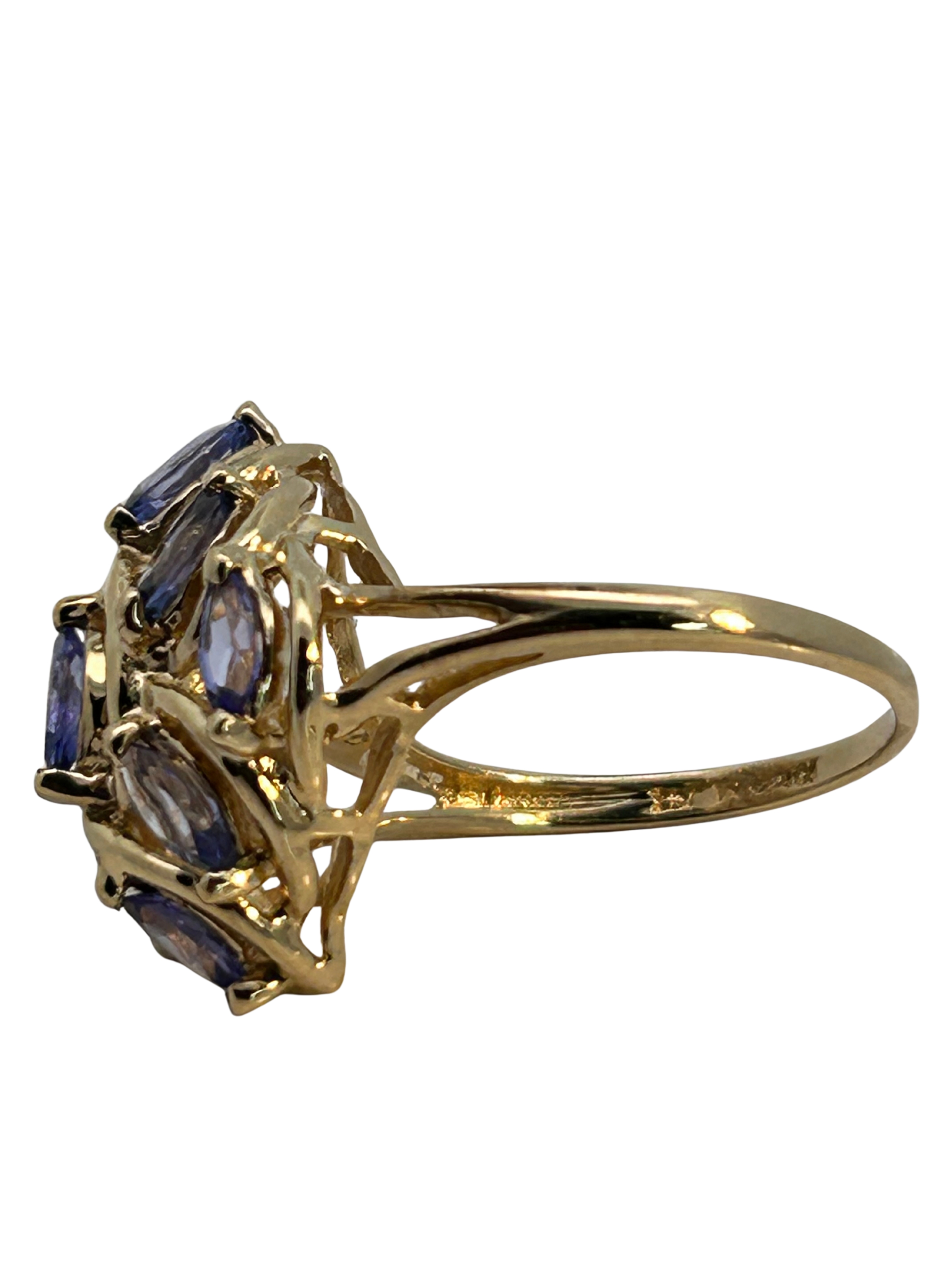 10K Tanzanite Cluster Ring
