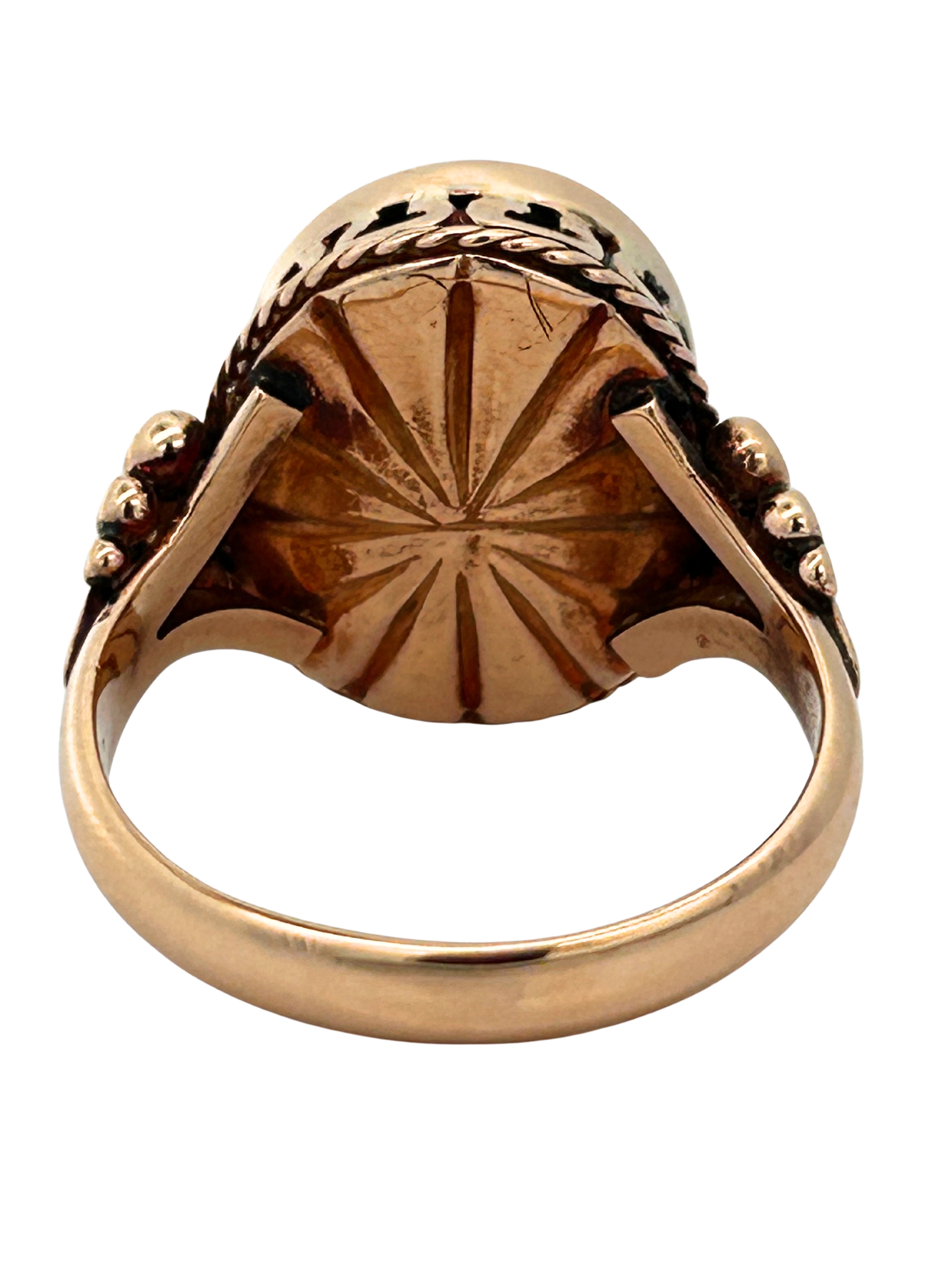 Ladies Onyx Ring