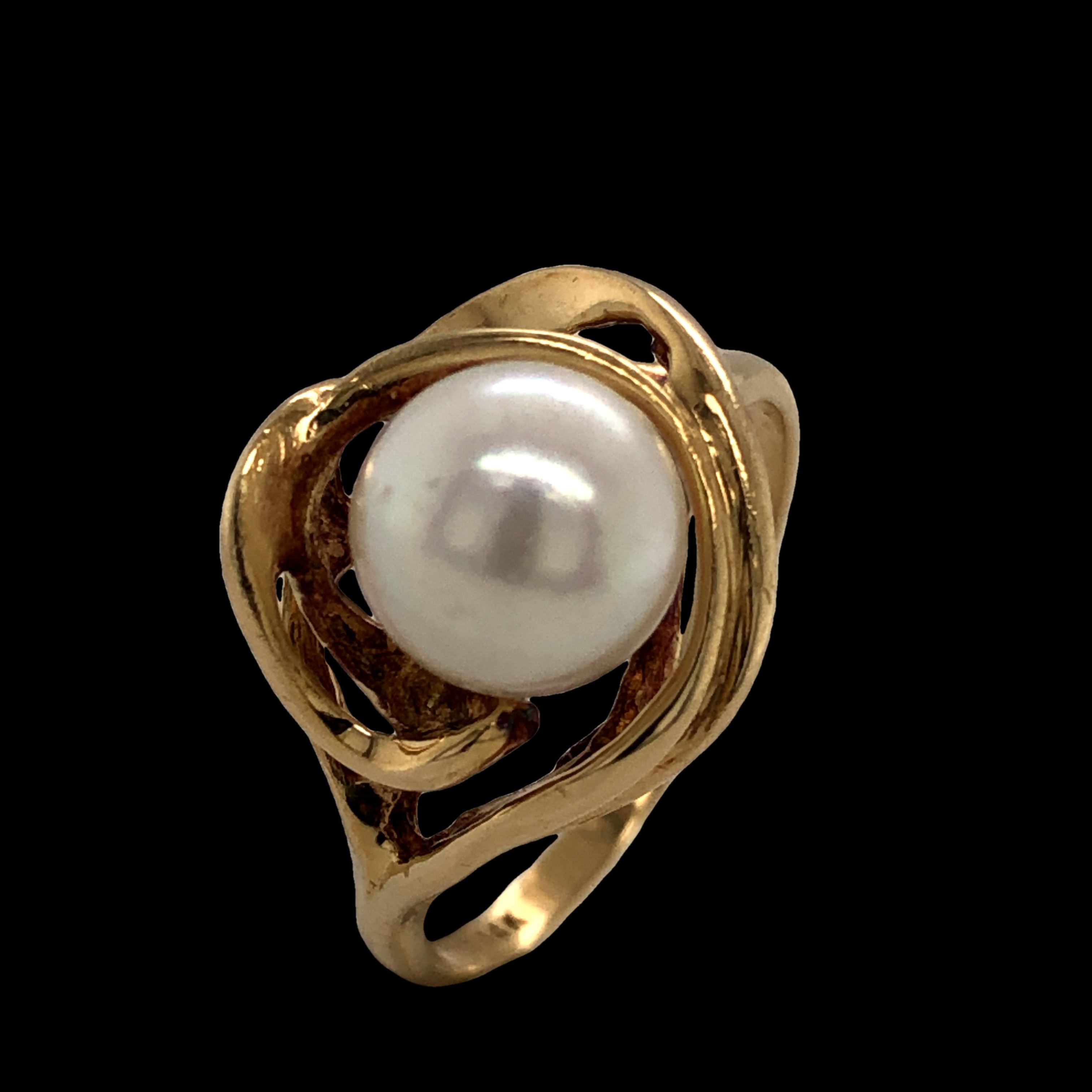Cultured Pearl Ring