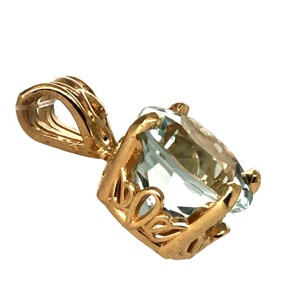 Aquamarine Solitaire Pendant