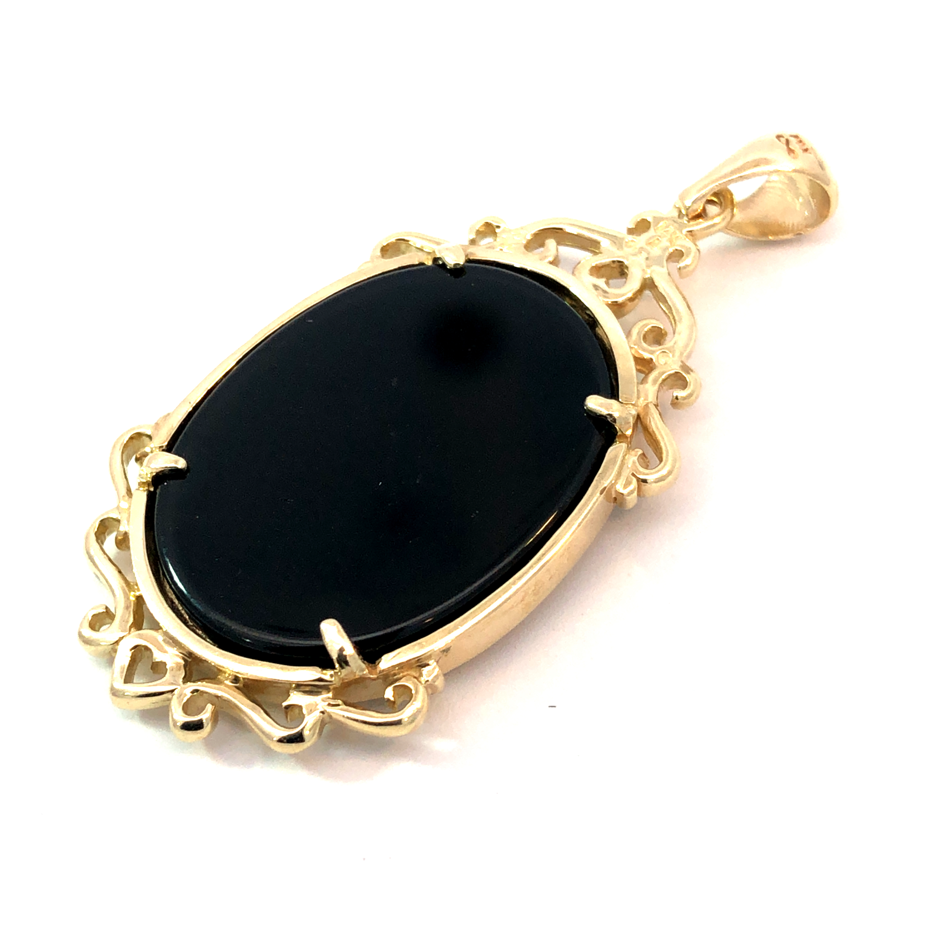 Young Lovers Cameo Pendant