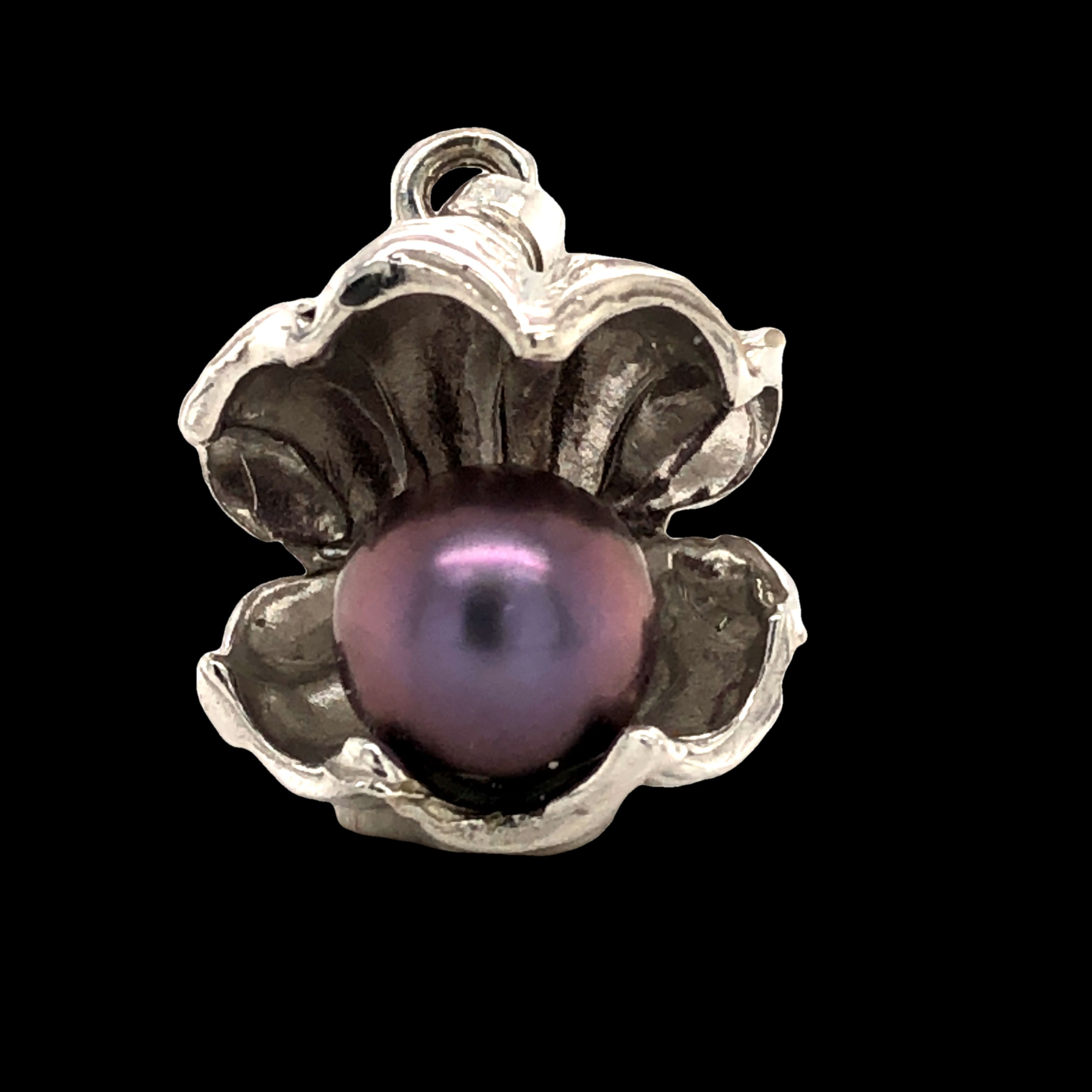 Clam Shell Pearl Pendant