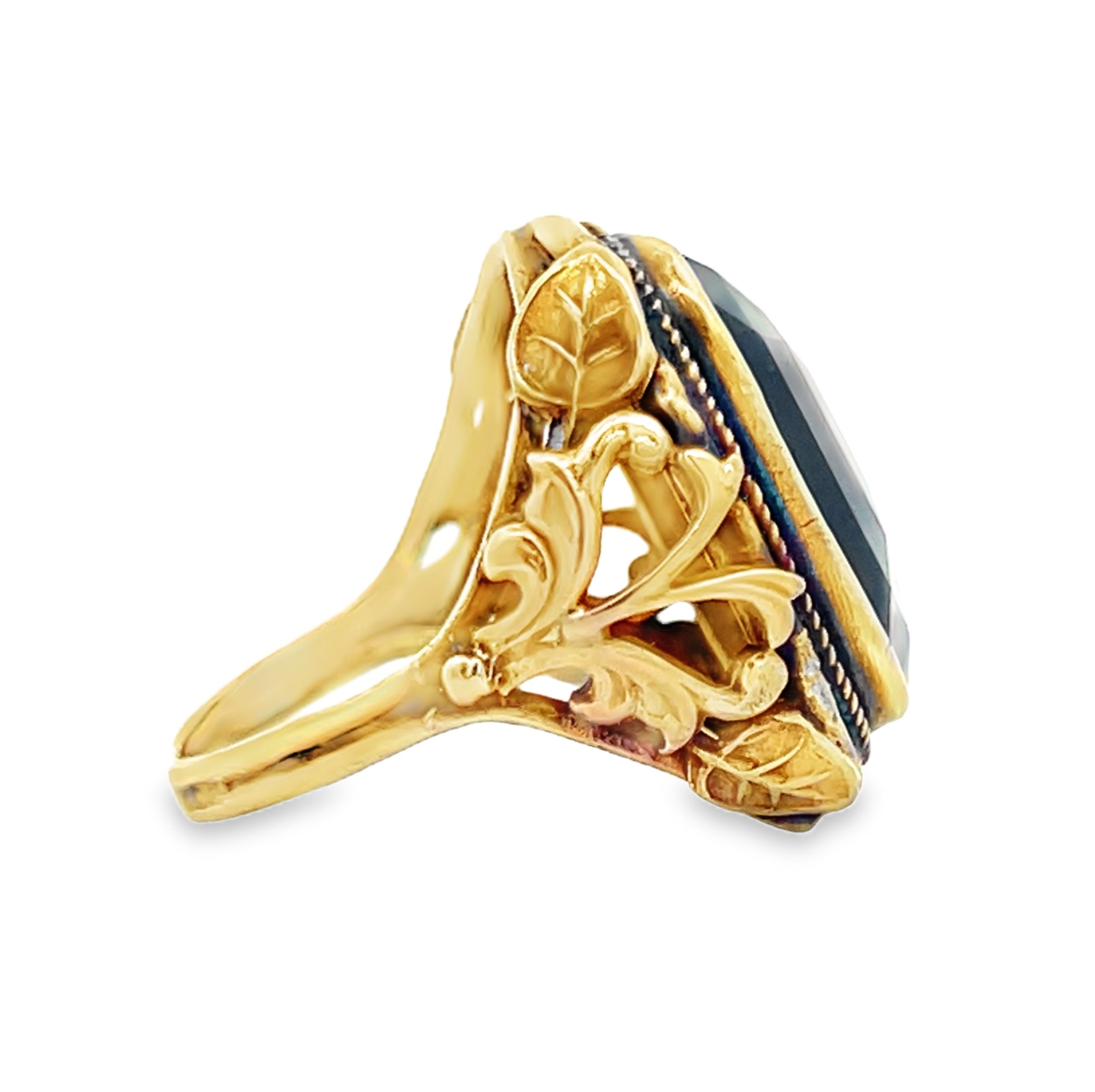 Early 20th Century 14K 8.75 Carat Sapphire Ring