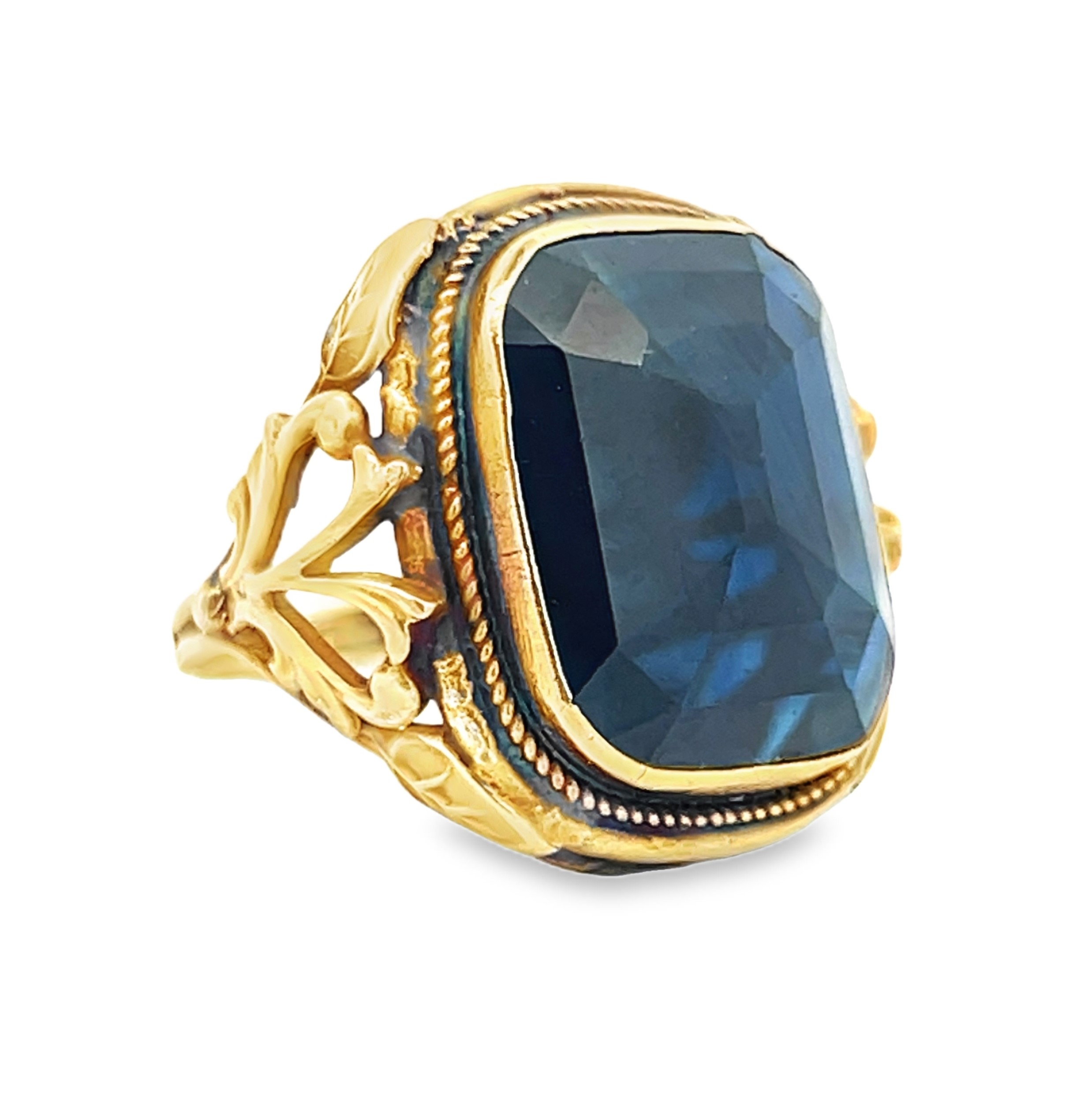 Early 20th Century 14K 8.75 Carat Sapphire Ring