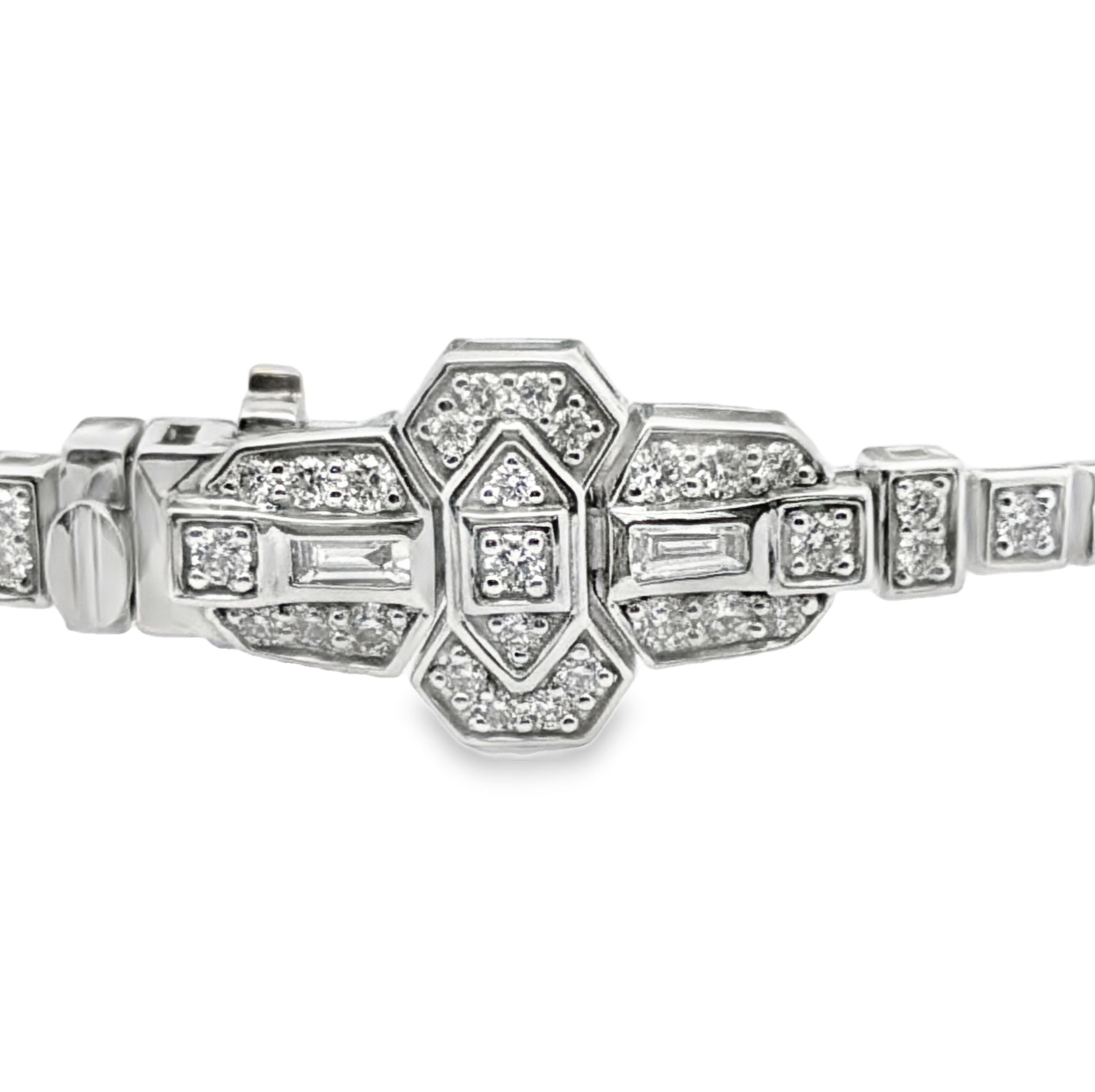 Fine Art Deco Style Natural Indicolite Tourmaline and Diamond Bracelet