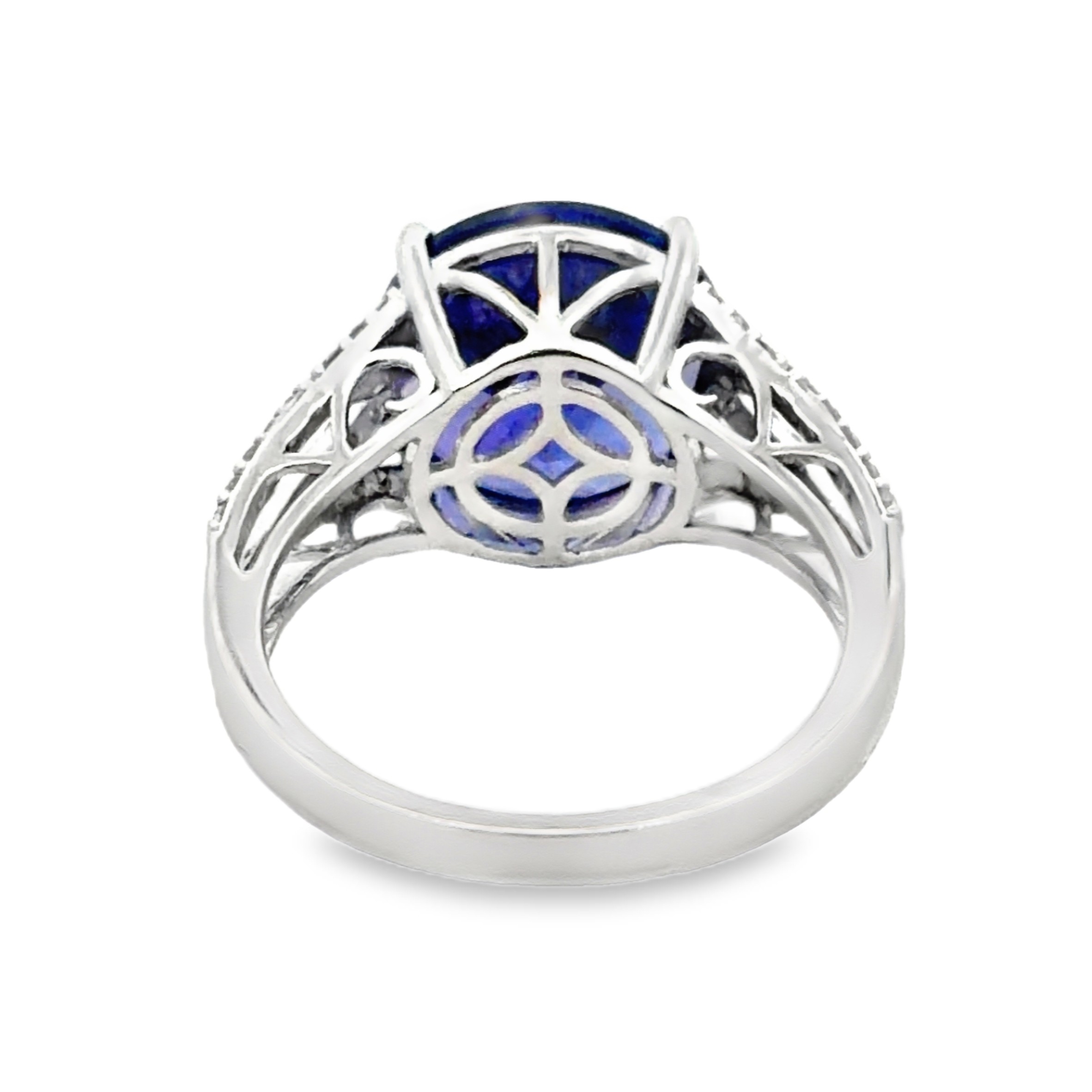 5.55 Carat Natural Tanzanite & Diamond Split-Shank Ring