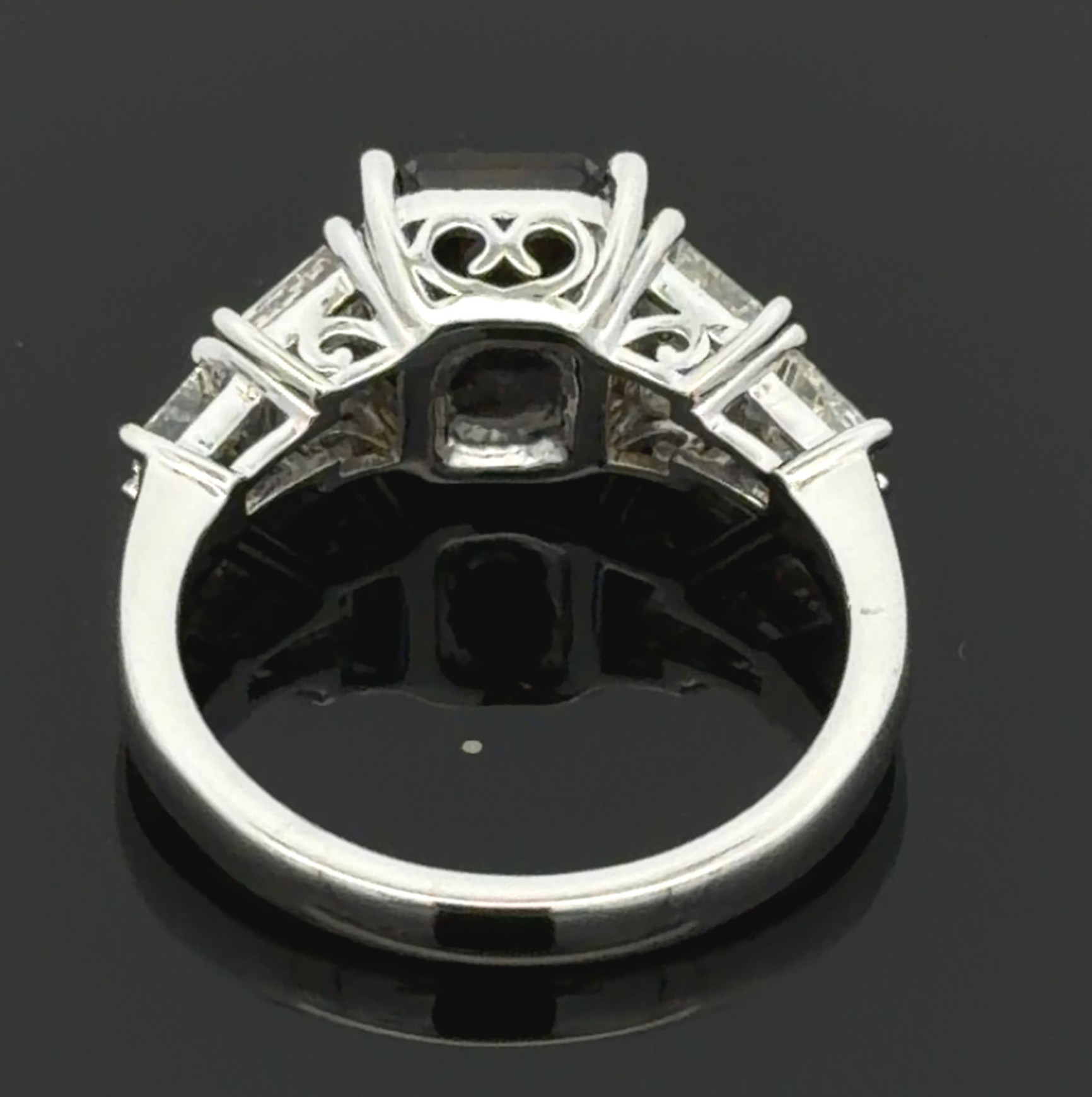 GIA Certified No Heat Sapphire & Natural Diamond Ring by Oscar Friedman