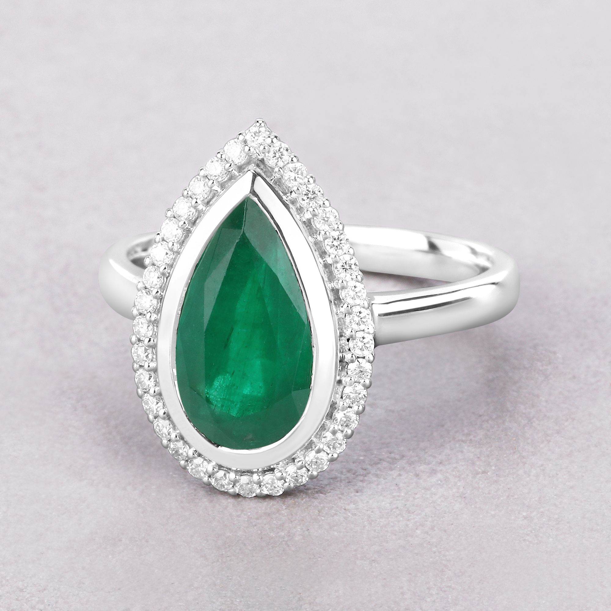 IGI Certified 2.54 CT Emerald and Diamond Ring