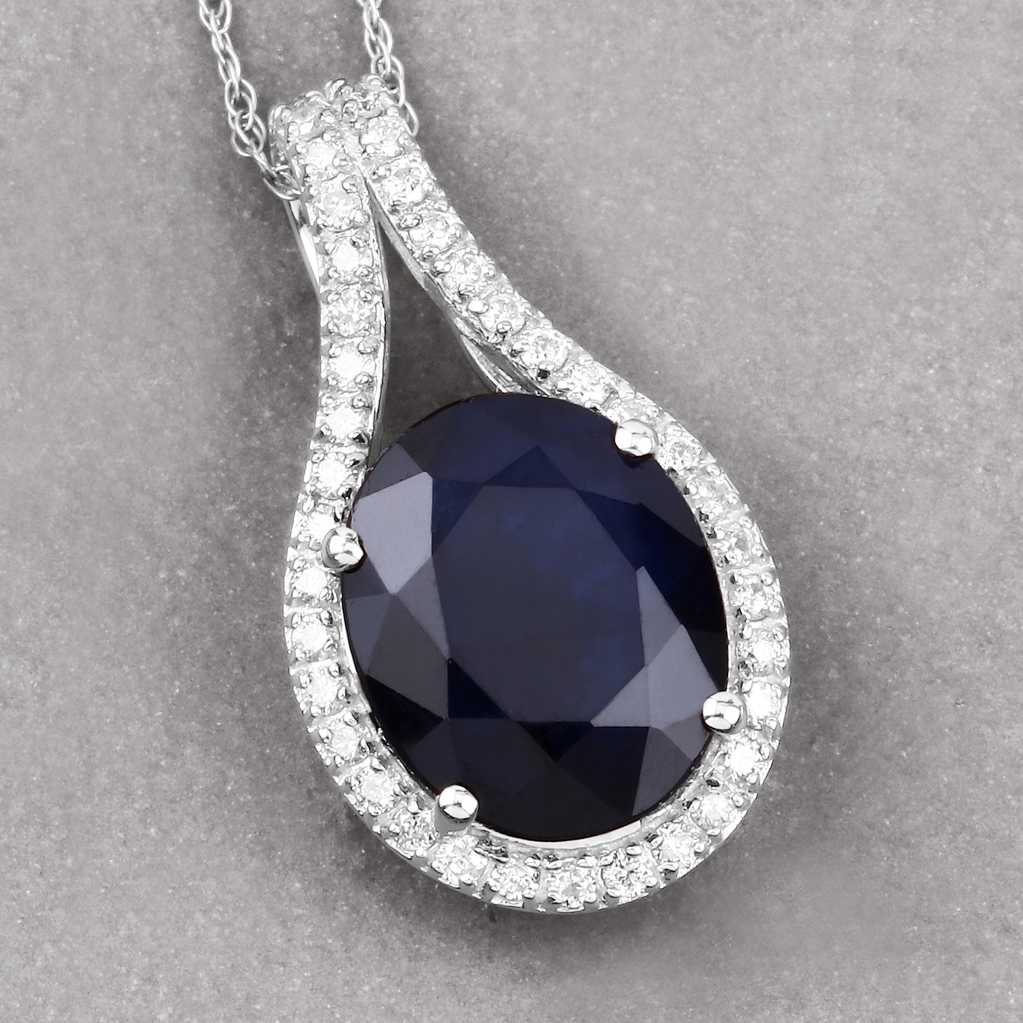 Natural Blue Sapphire with Diamond Pendant