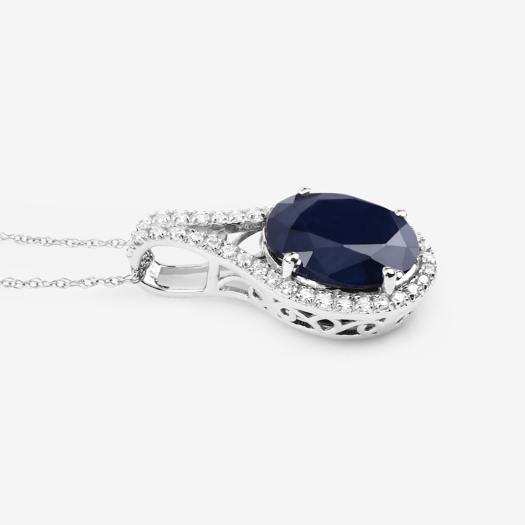 Natural Blue Sapphire with Diamond Pendant