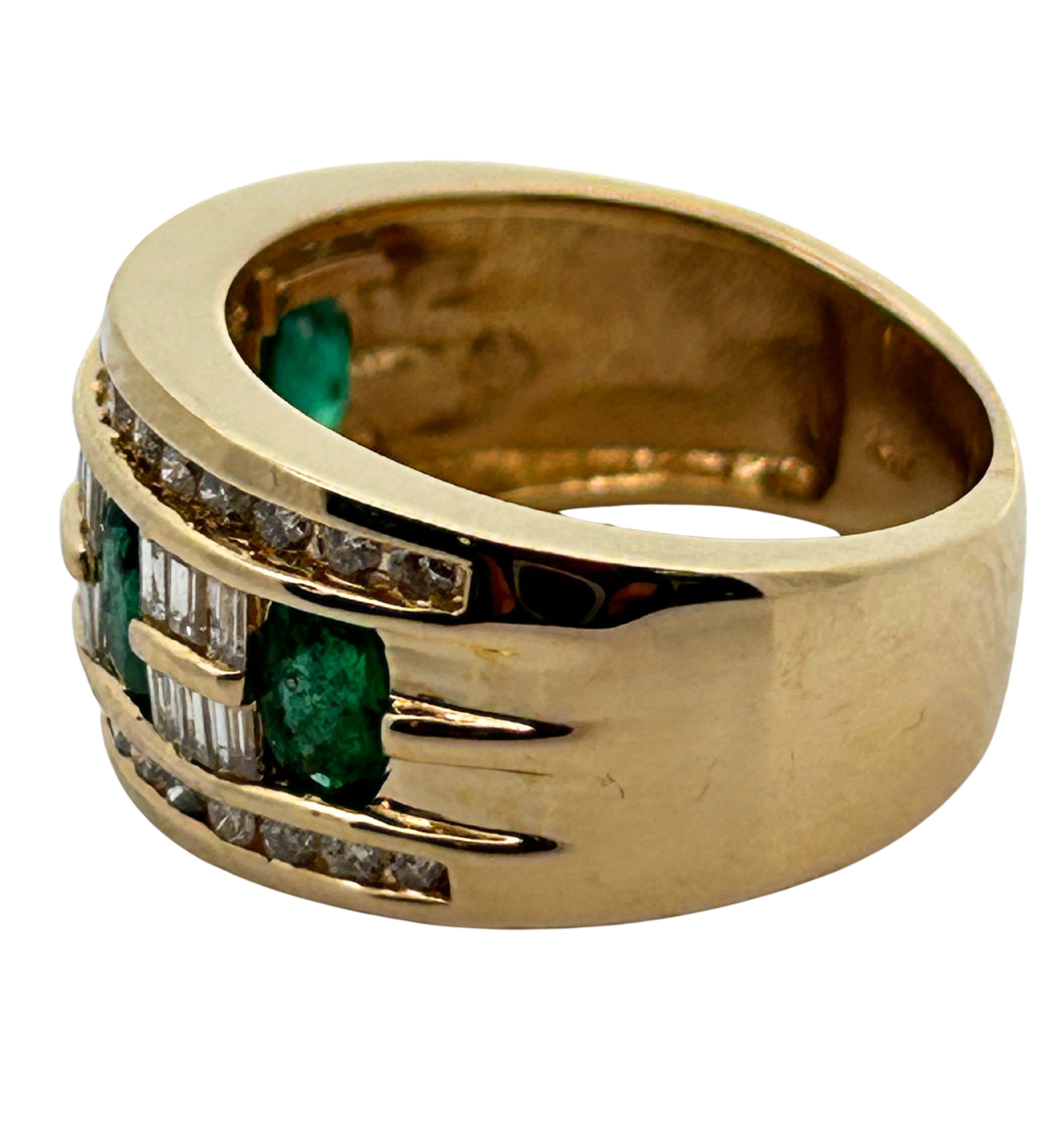 14K Diamond & Emerald Band Ring