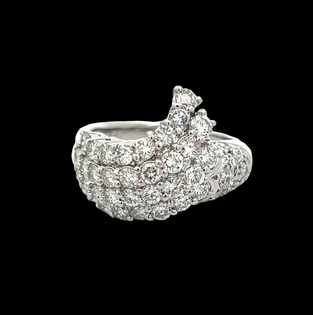 Natural Diamond Wave Ring