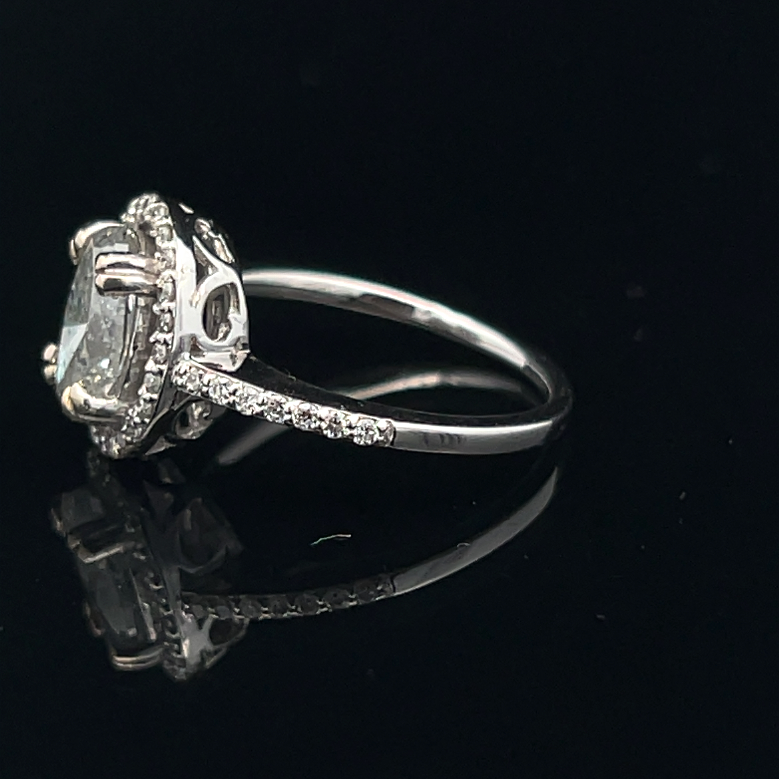 Natural Diamond Engagement Ring