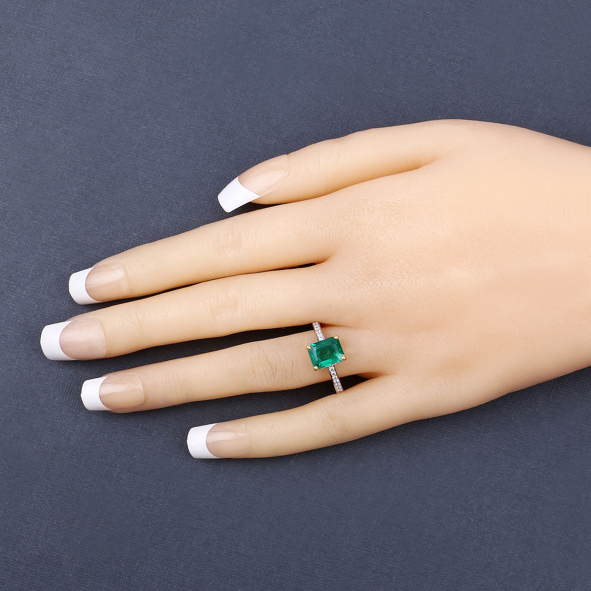 Certified Zambian Emerald & Diamond Ring