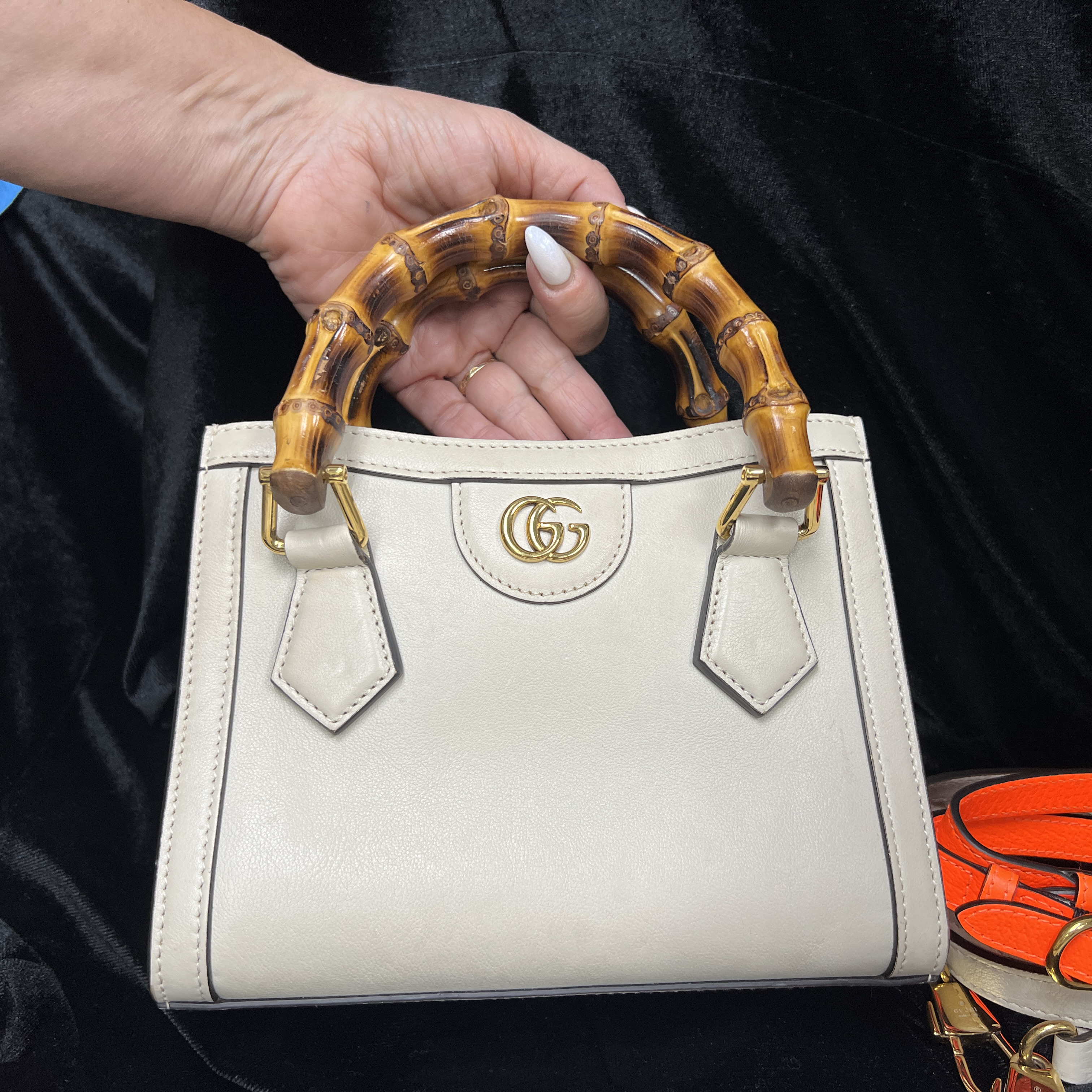 Gucci Diana Small Tote Bag in White