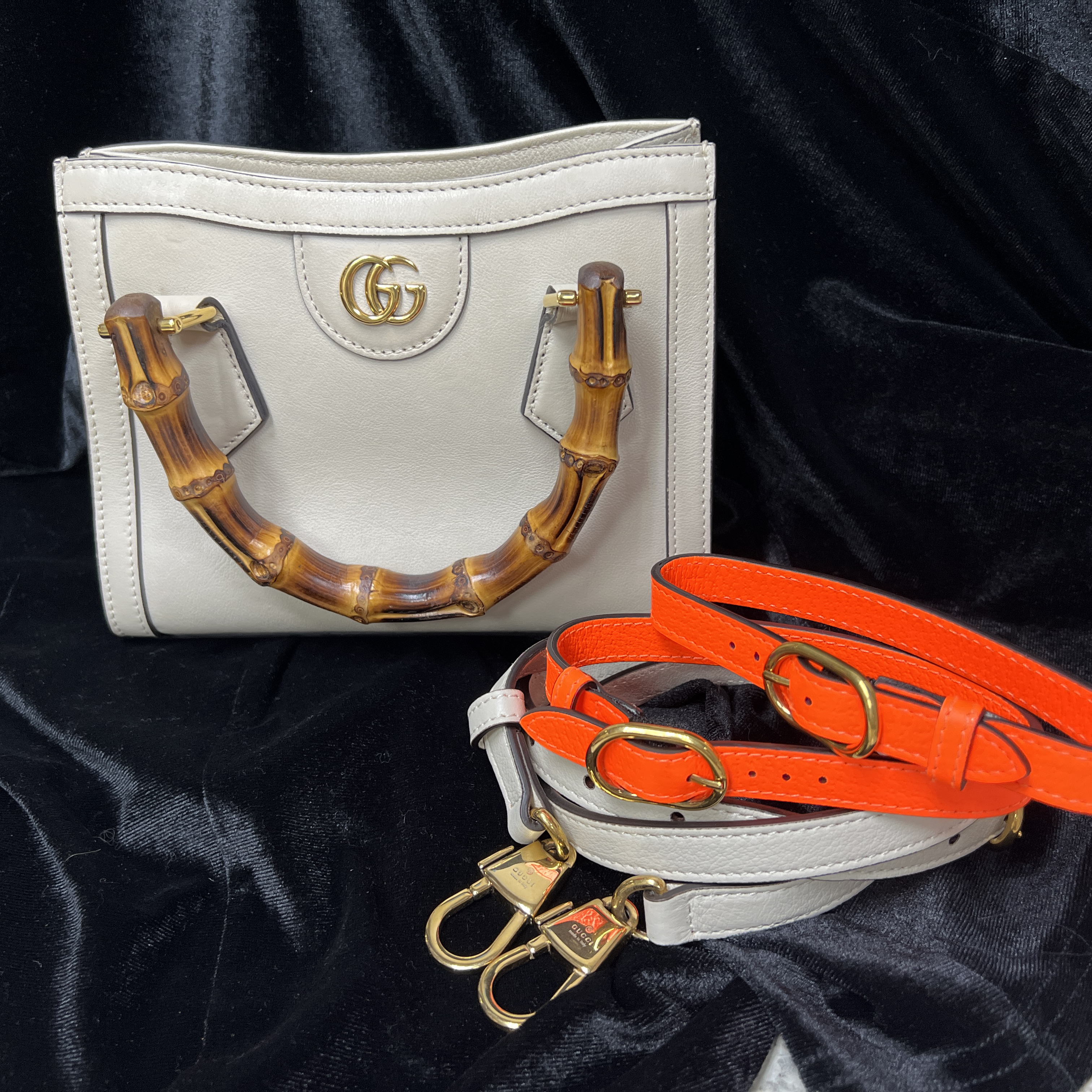 Gucci Diana Small Tote Bag in White