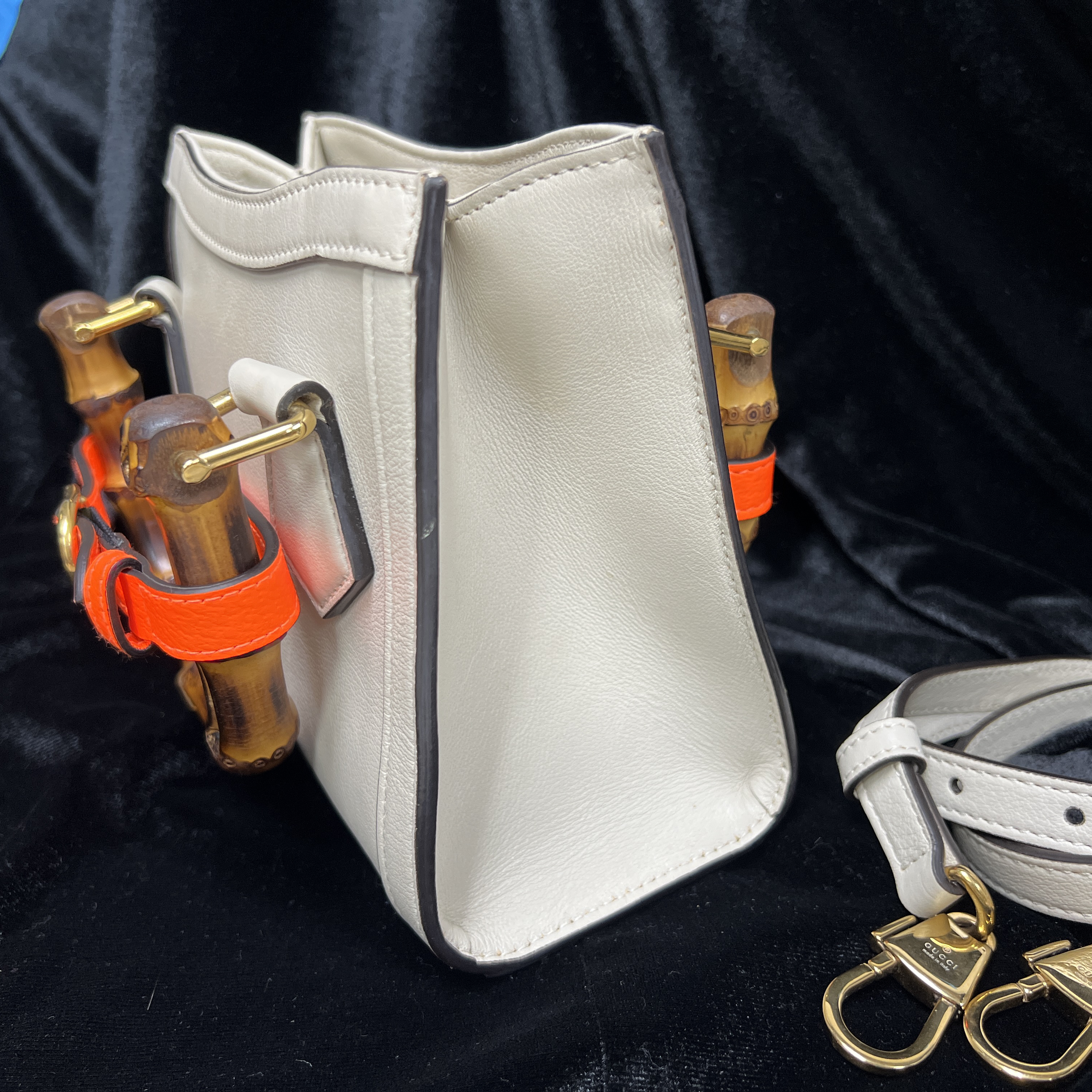 Gucci Diana Small Tote Bag in White