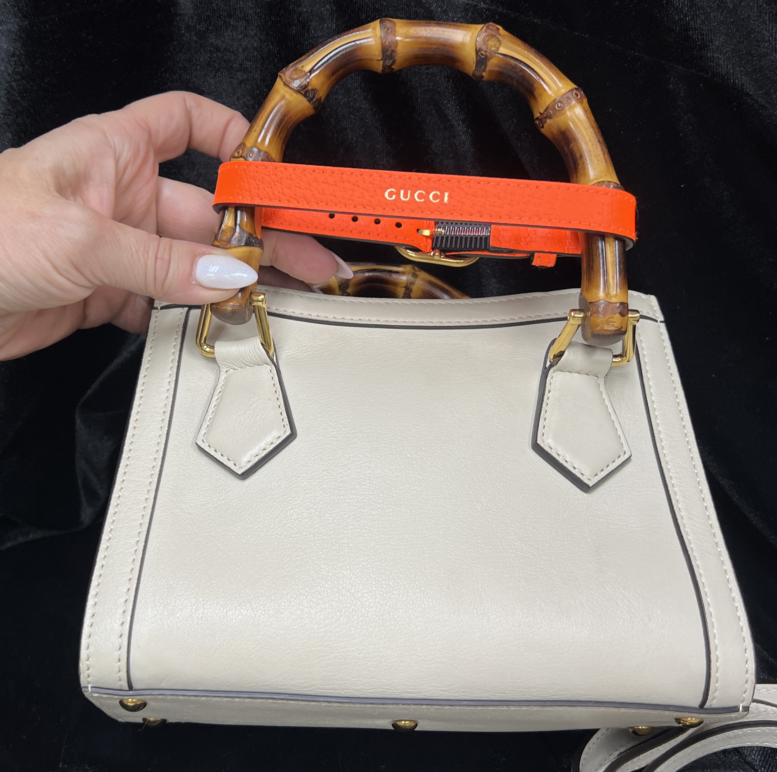 Gucci Diana Small Tote Bag in White