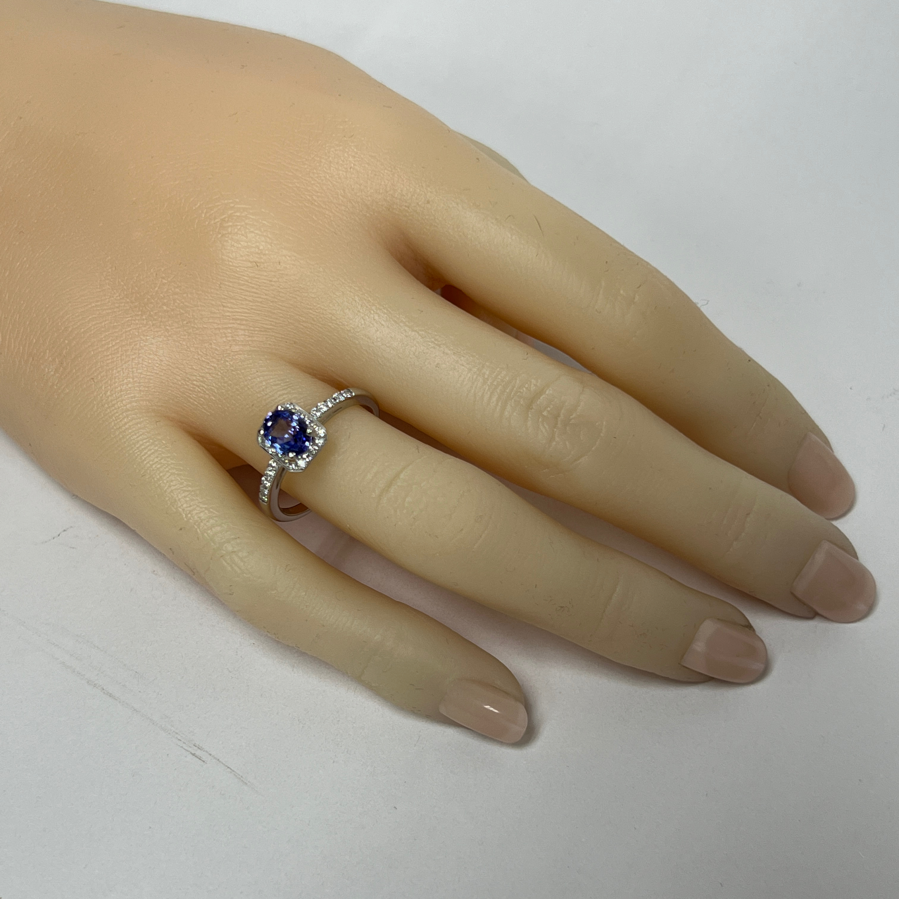 Natural Tanzanite & Diamond Ring