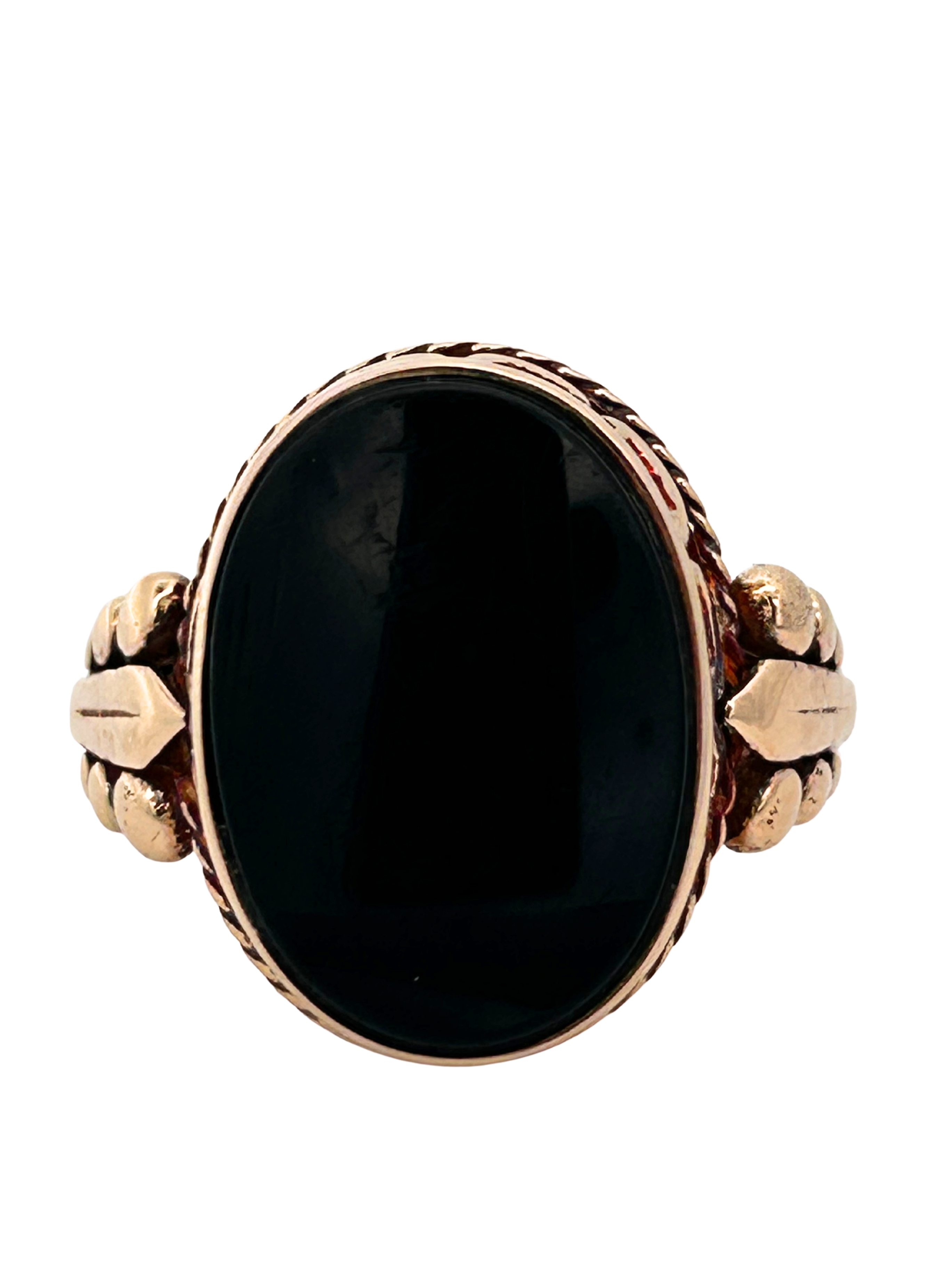 Ladies Onyx Ring