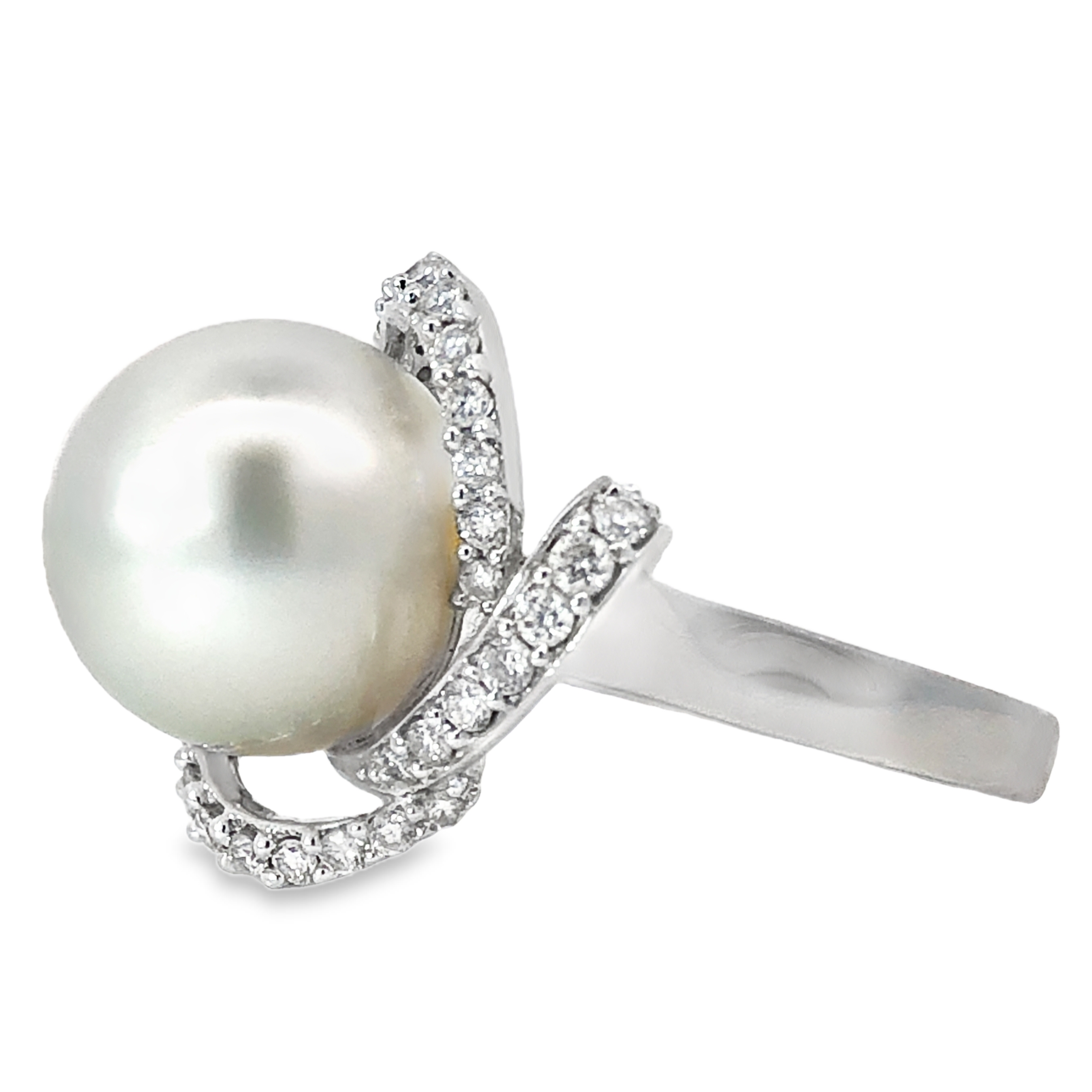 Pearl and Diamond Ring