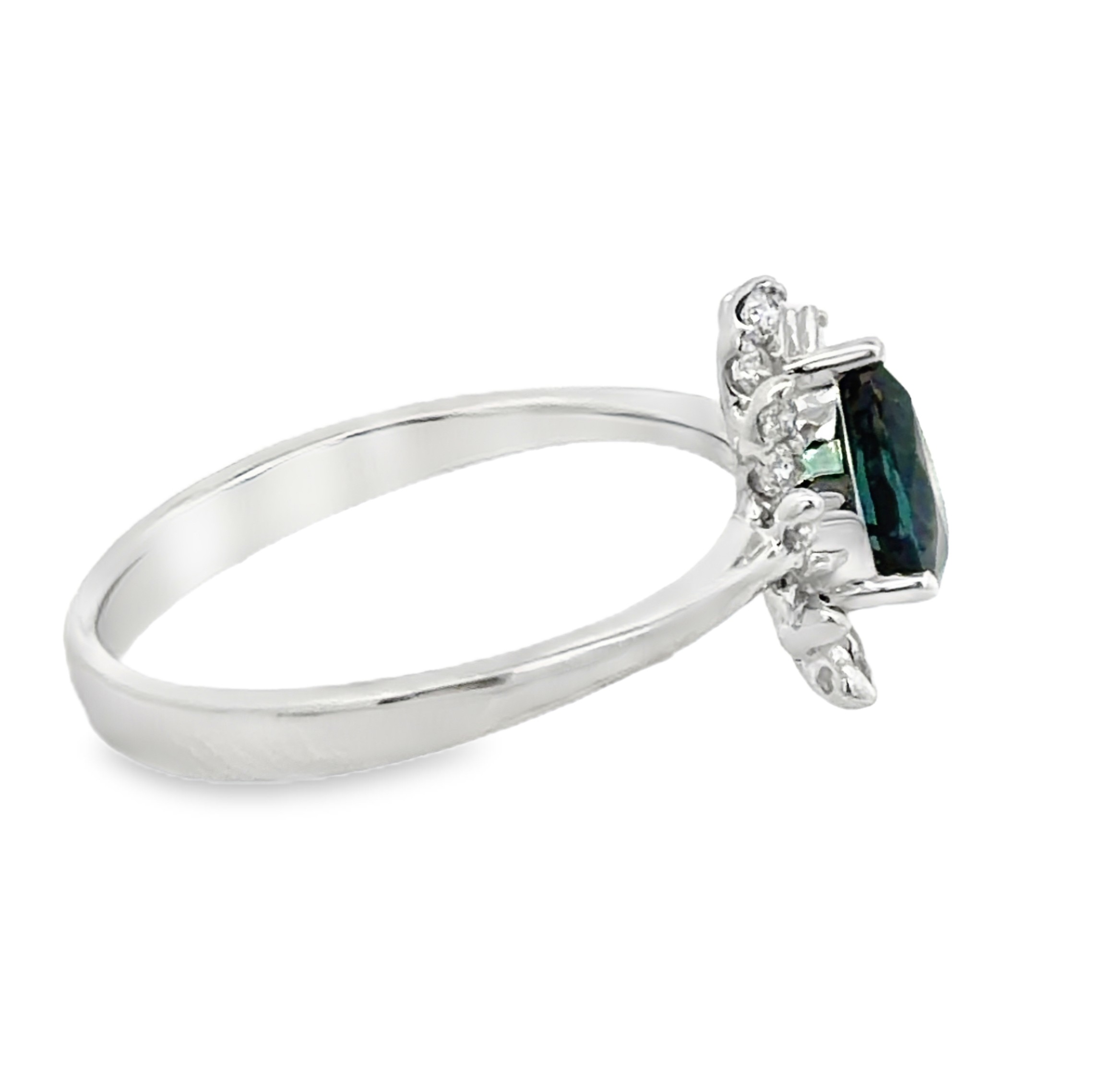 Natural Blue Sapphire and Diamond Ring
