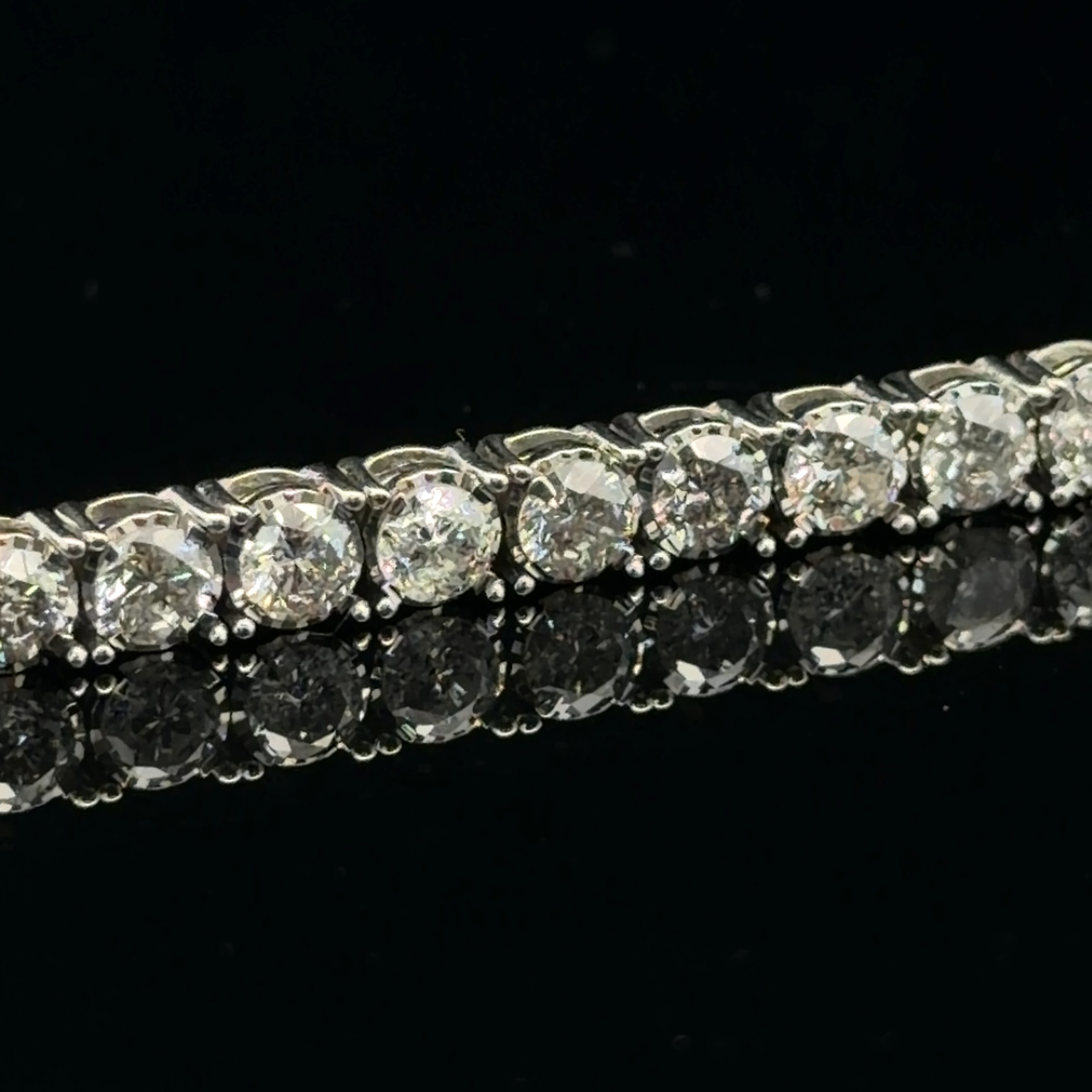 Natural Diamond Line Bracelet