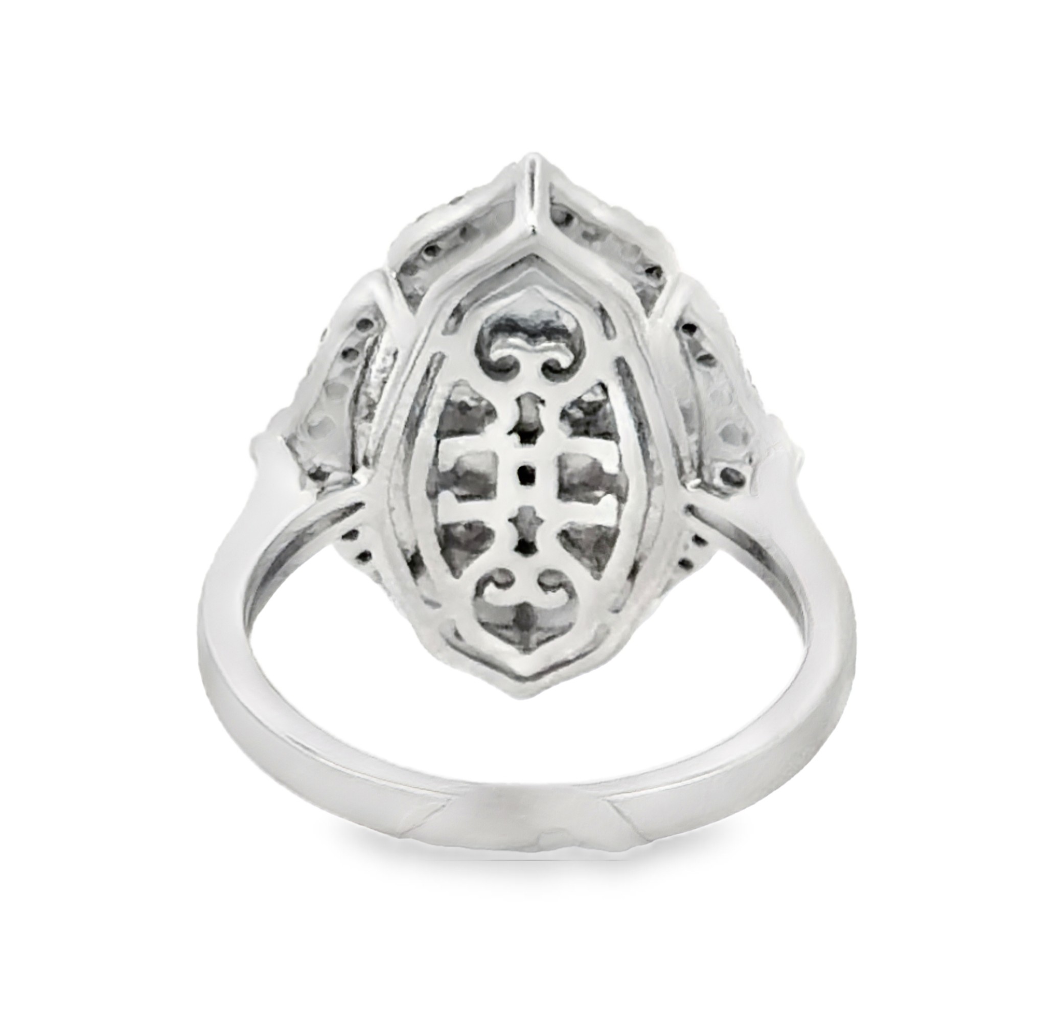 Chalcedony, Kyanite and Diamond Ring